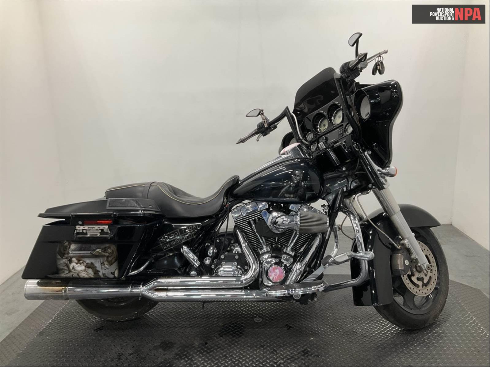 2010 HARLEY-DAVIDSON FLHX STREET GLIDE