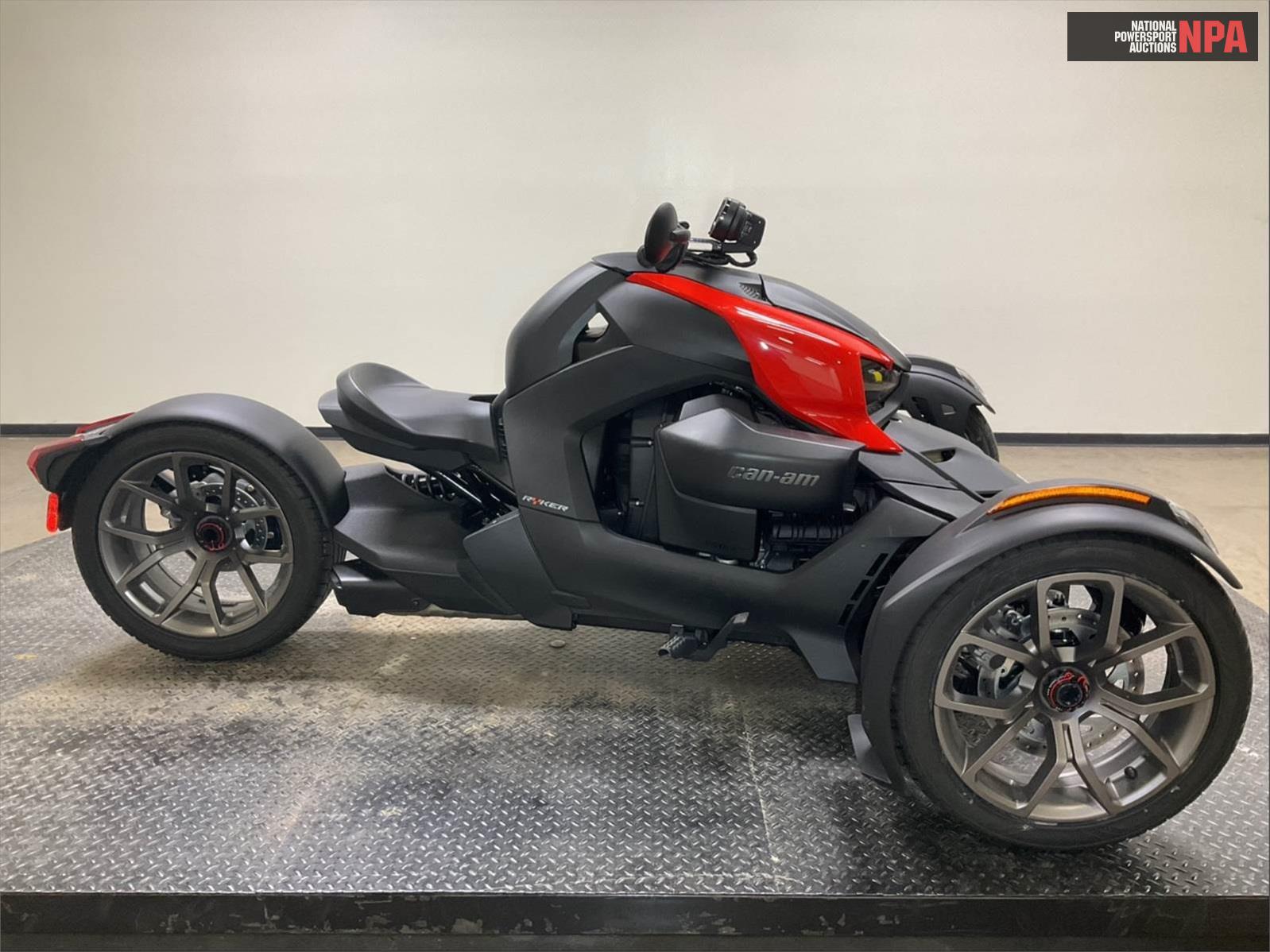 2025 can-am/ brp   (VIN: 3JB2FEG22SJ000260)