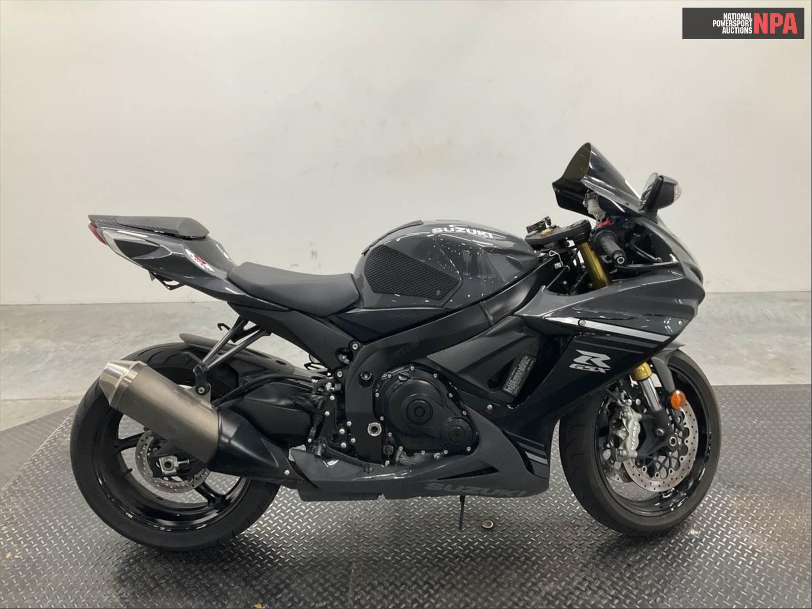 2025 Suzuki   (VIN: JS1GR7MA5S7101071)