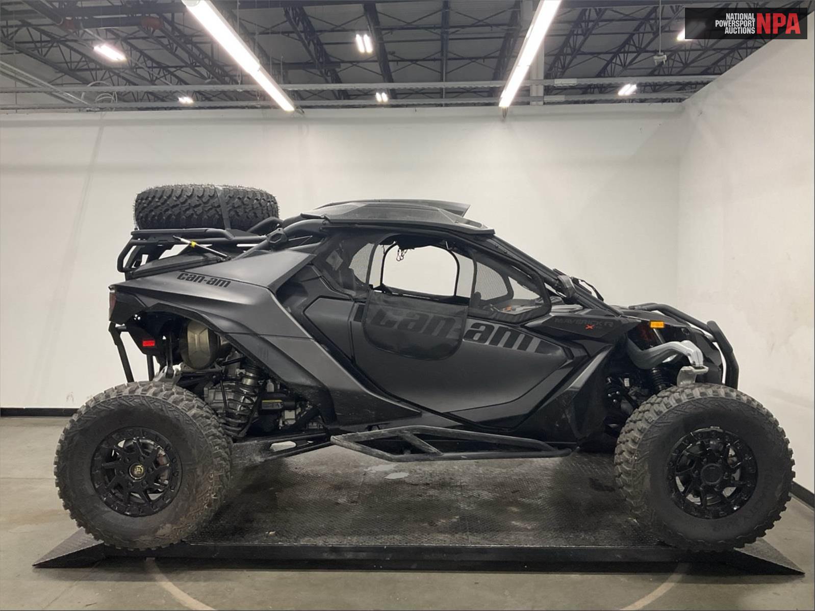 2024 can-am/ brp   (VIN: 3JB8XAT48RE005182)