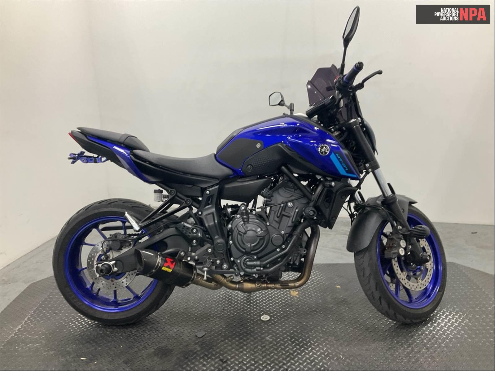 2022 Yamaha   (VIN: JYARM32E0NA003323)