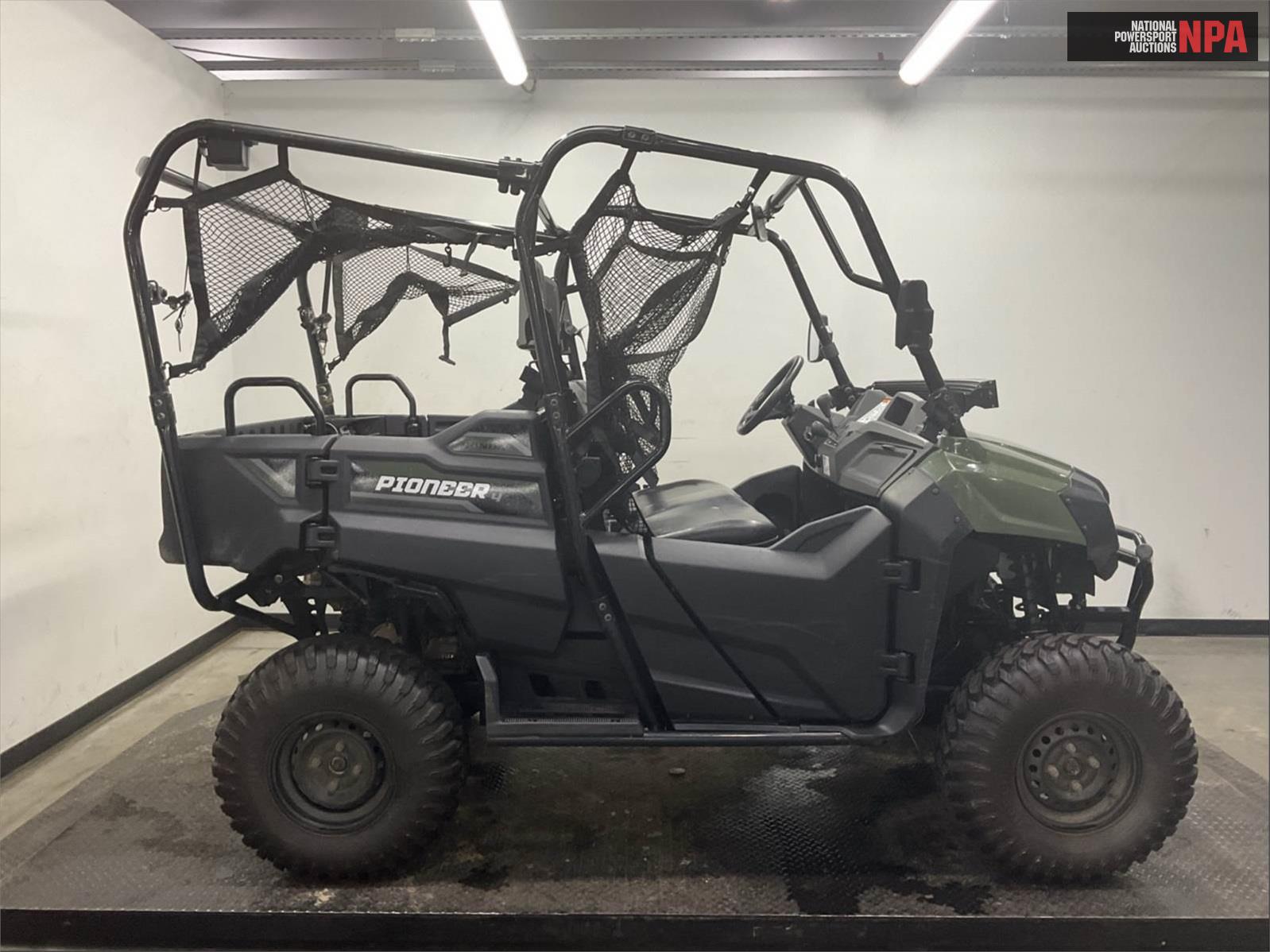 2022 Honda   (VIN: 1HFVE0268N4800060)