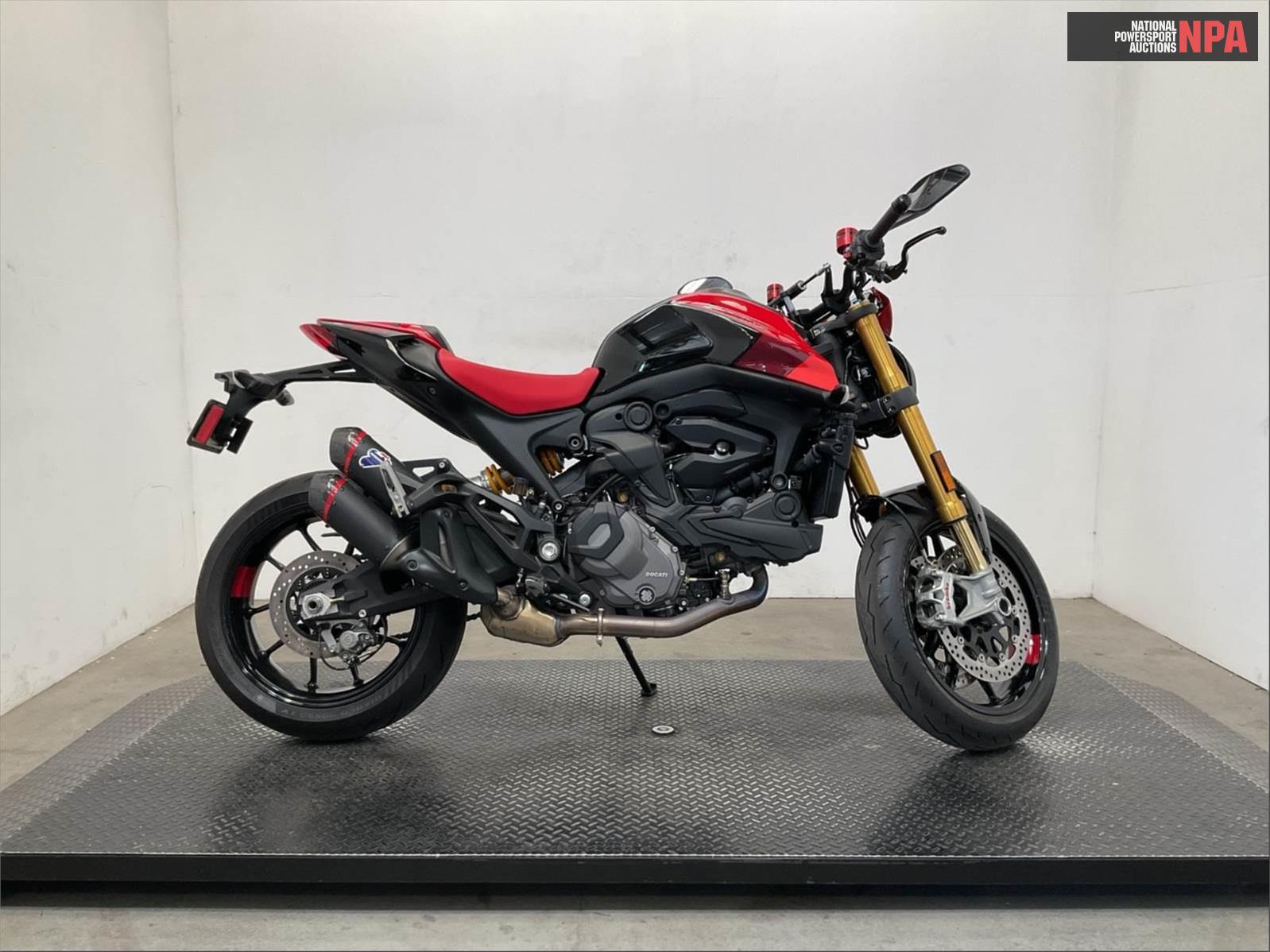 2025 ducati   (VIN: ZDMMAMDT7SB009705)