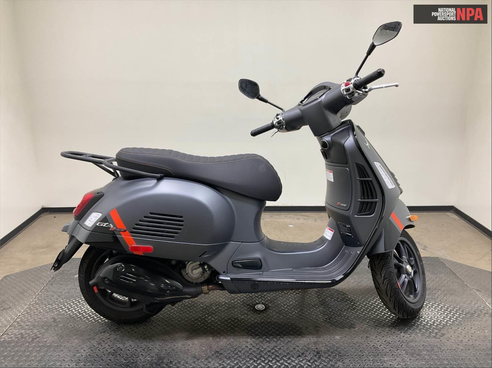 2024 vespa   (VIN: ZAPMD39M0R5201070)