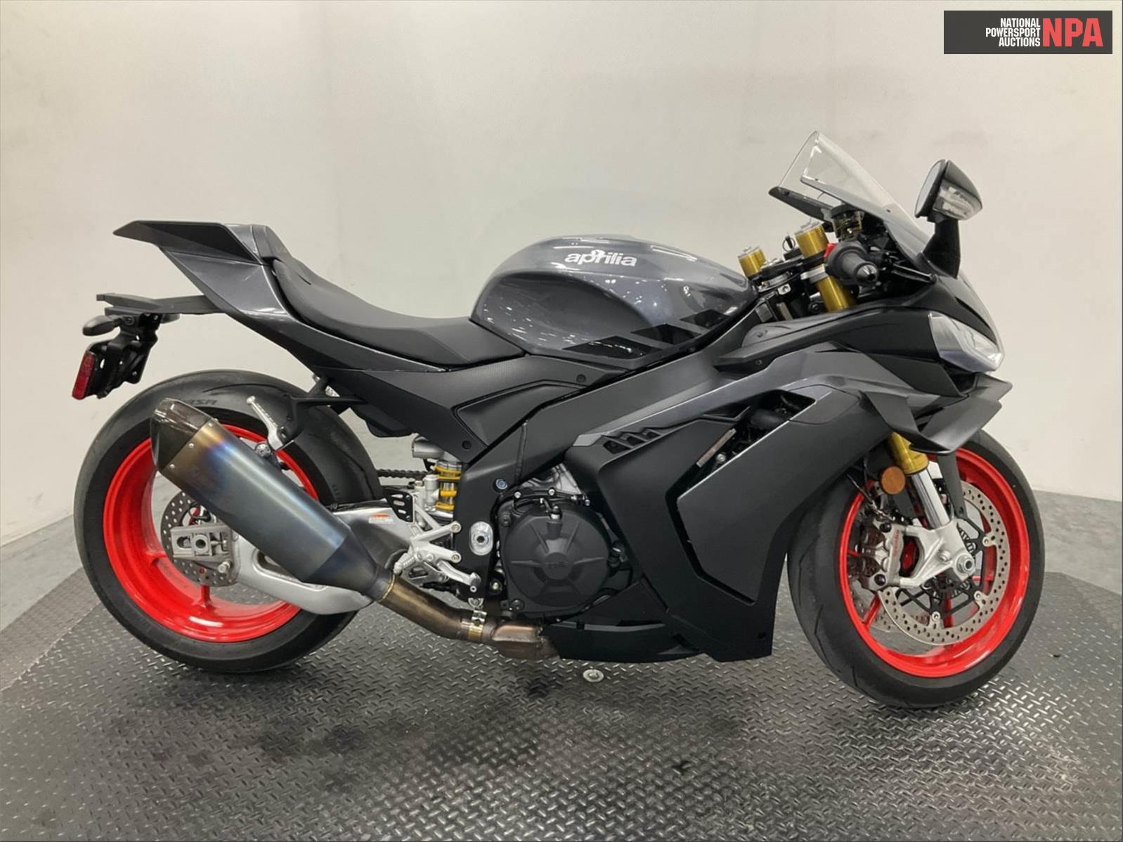 2027 aprilia rsv  (VIN: ZD4XPUA01VS000427)