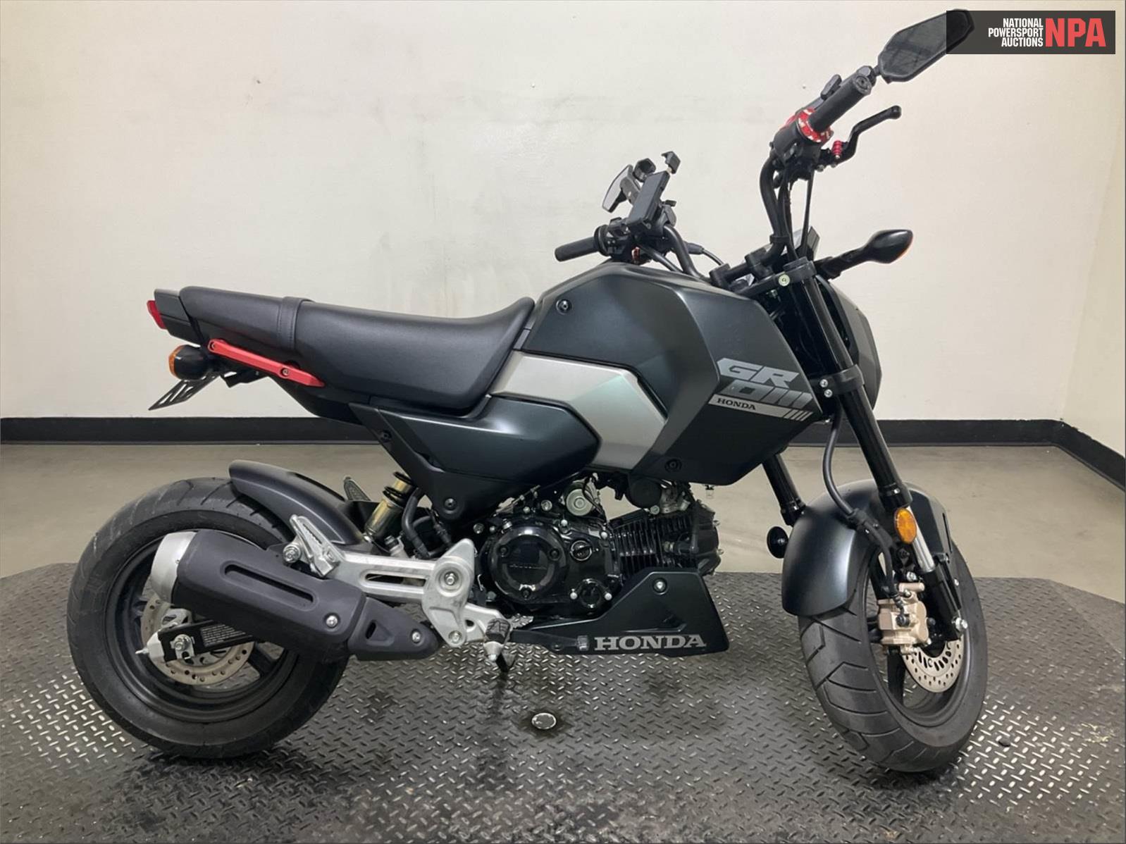 2025 HONDA GROM