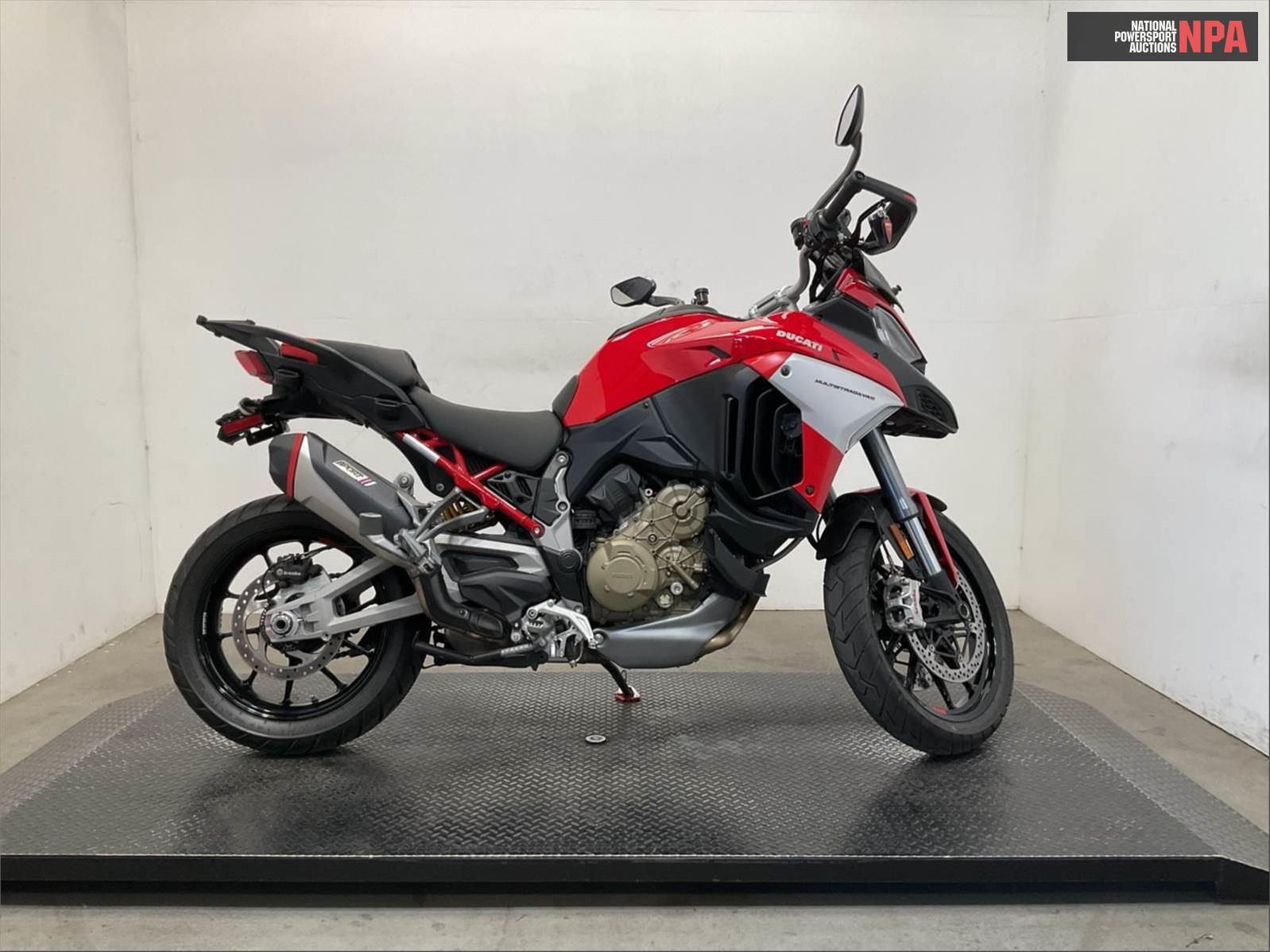 2022 ducati   (VIN: ZDMAALVW0NB008762)