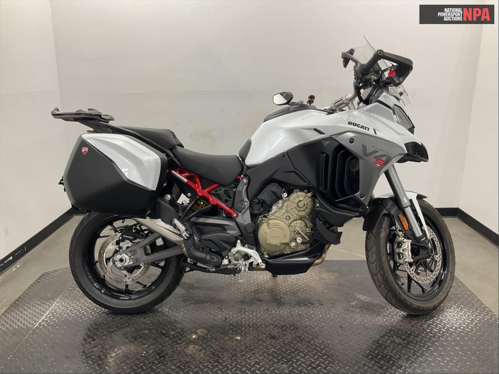 2025 ducati   (VIN: ZDMAAL7W8SB005813)