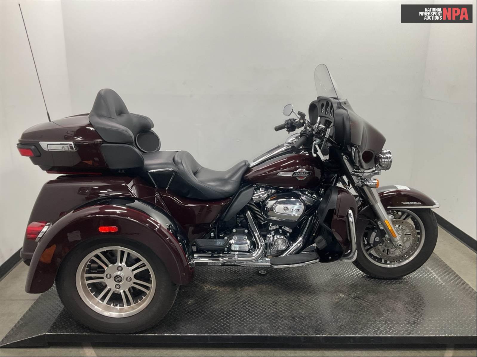 2022 Harley-Davidson   (VIN: 1HD1MAF13NB858555)