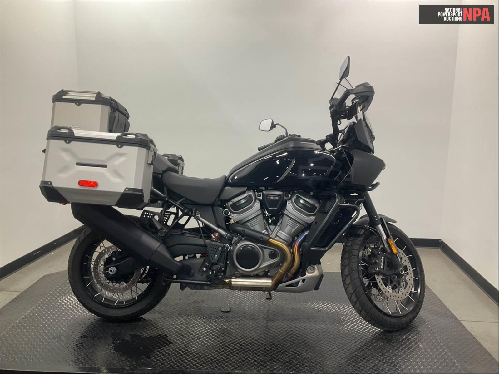 2023 Harley-Davidson   (VIN: 1HD1ZES14PB302787)