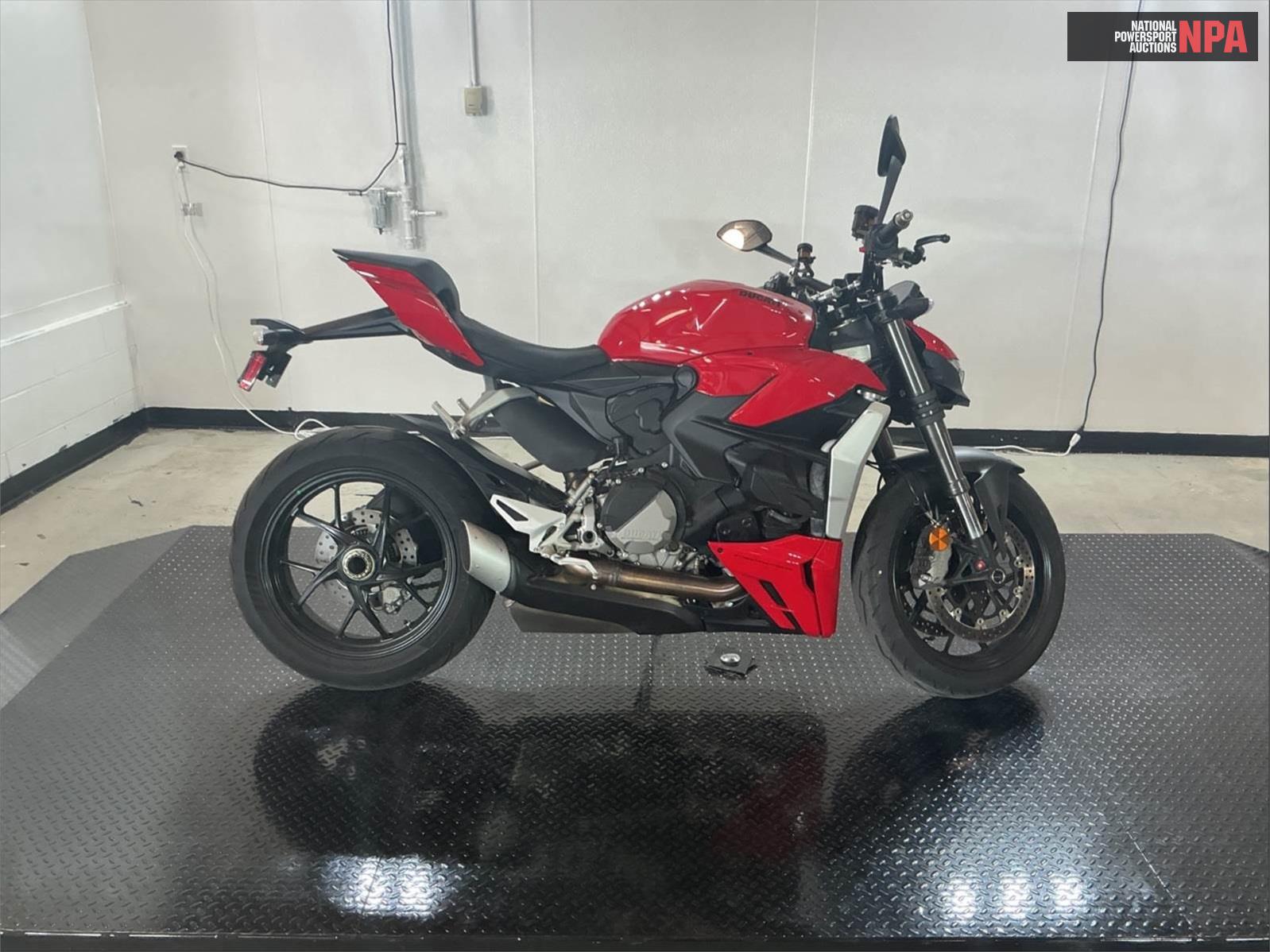 2023 ducati   (VIN: ZDMFAKYW4PB003580)