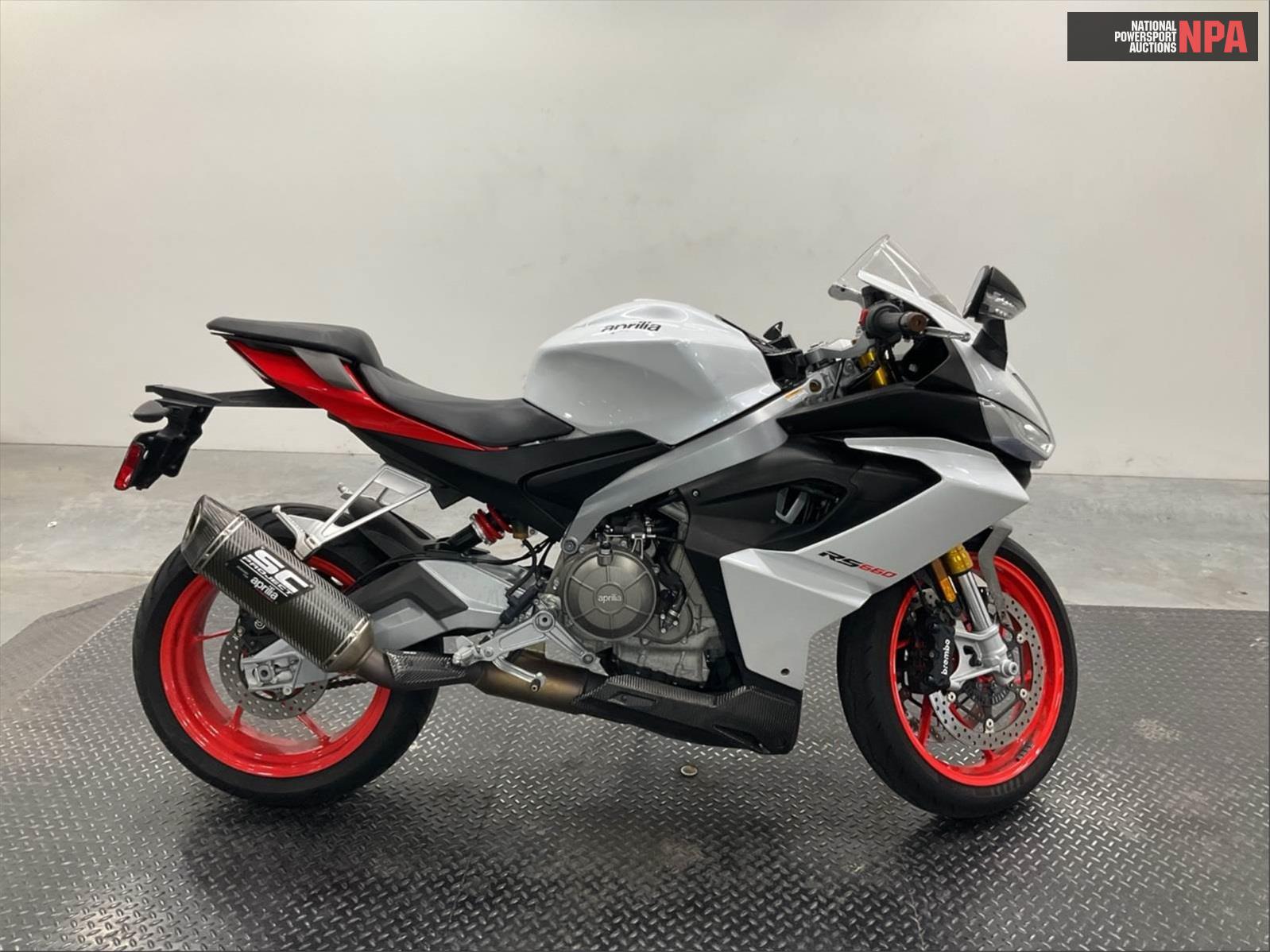 2024 aprilia   (VIN: ZD4KSUR03RS000190)