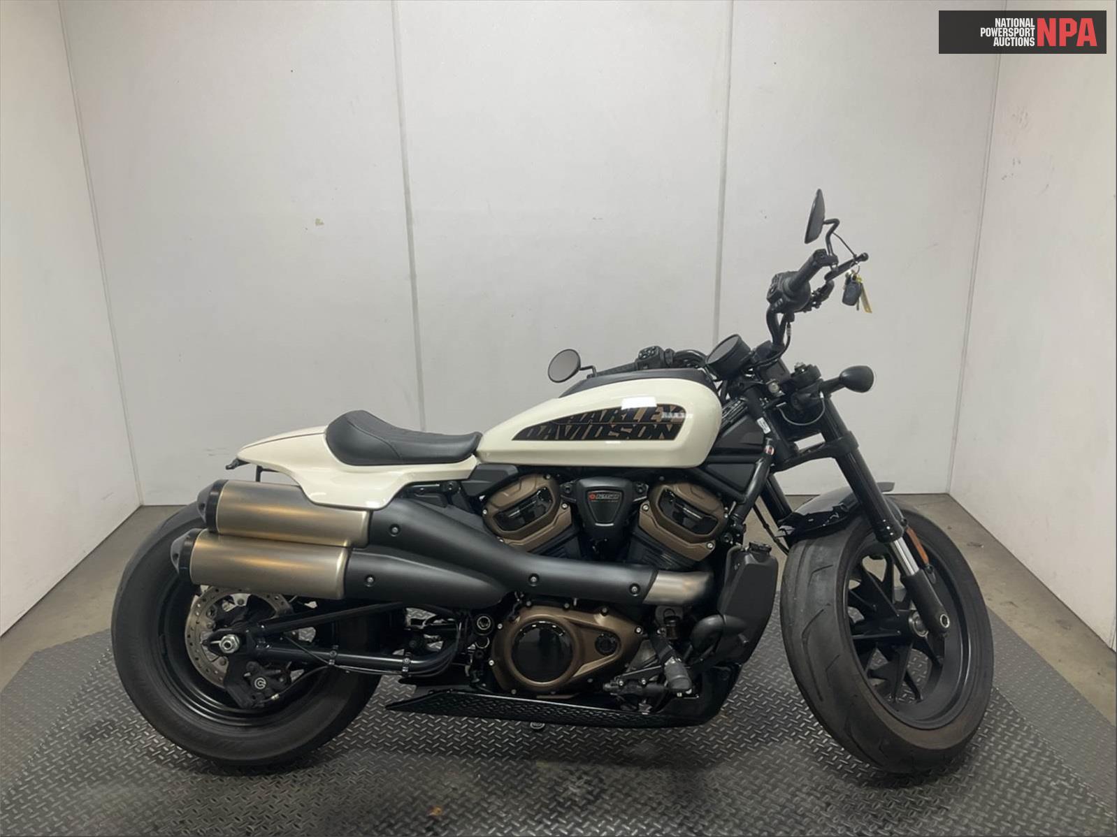 2022 Harley-Davidson   (VIN: 1HD1ZC427NB301396)