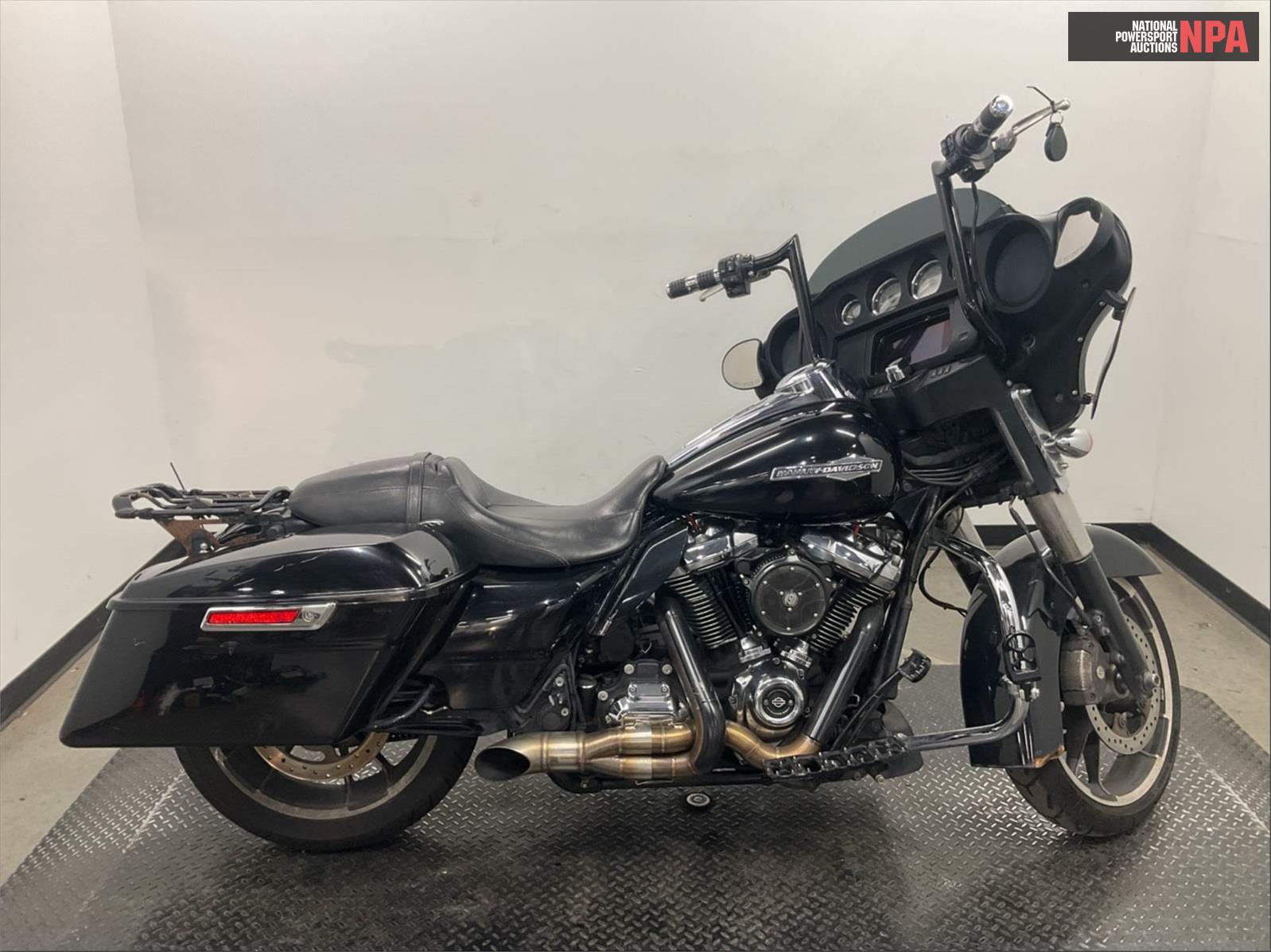 2022 Harley-Davidson   (VIN: 1HD1KBC10NB643196)