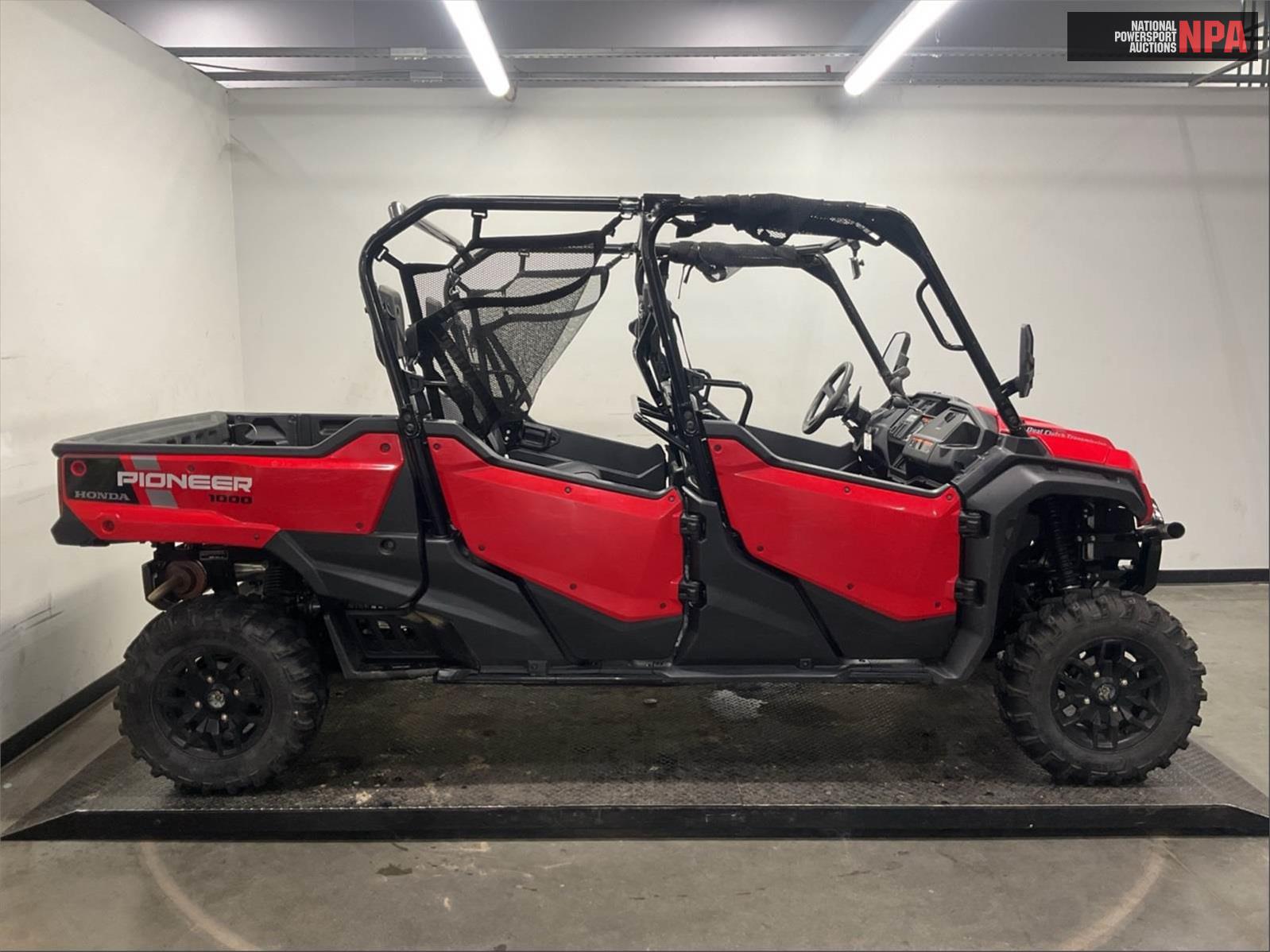 2023 Honda   (VIN: 1HFVE0810P4004272)