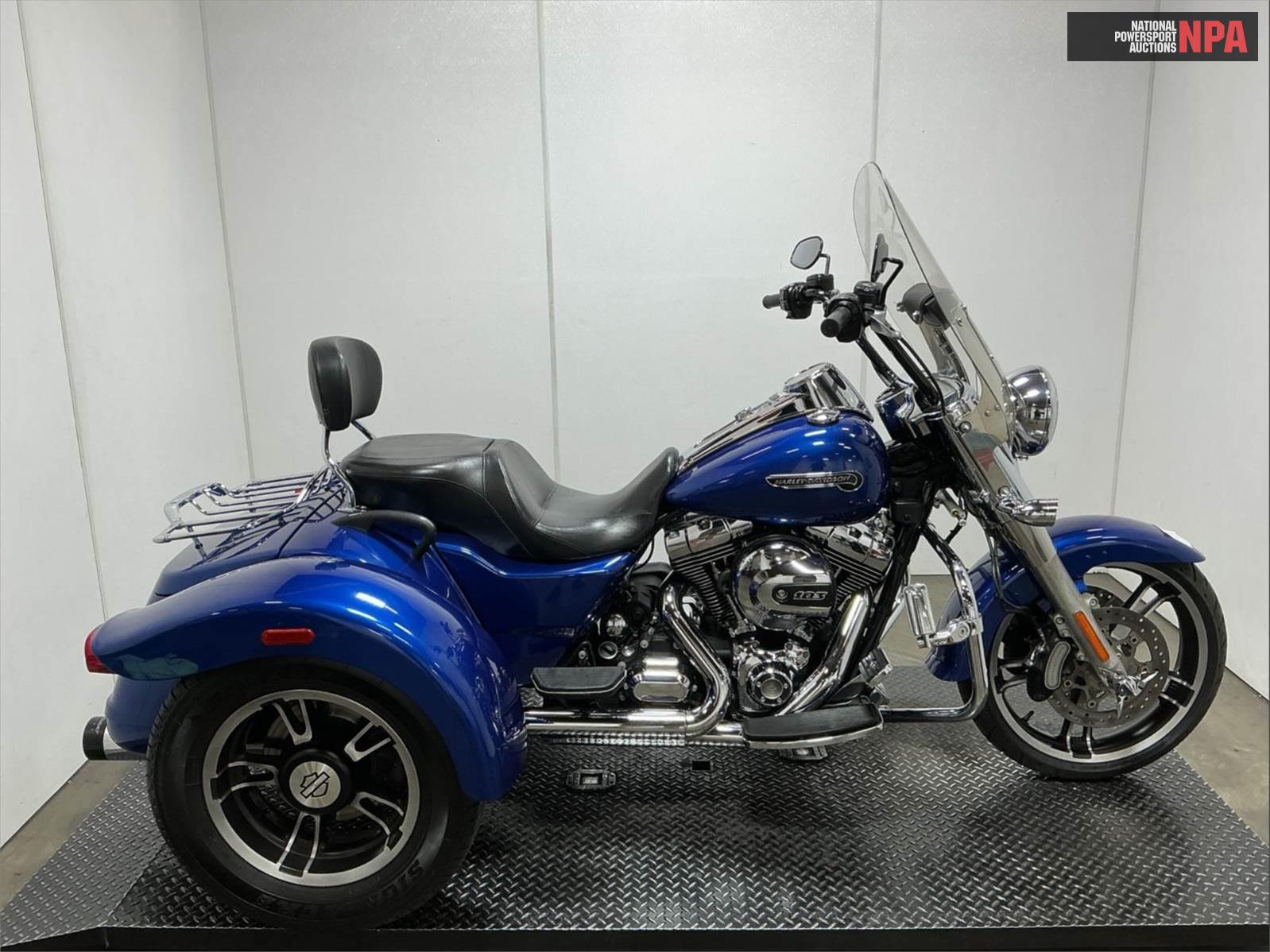 2015 HARLEY-DAVIDSON FLRT FREE WHEELER MOTO N/A