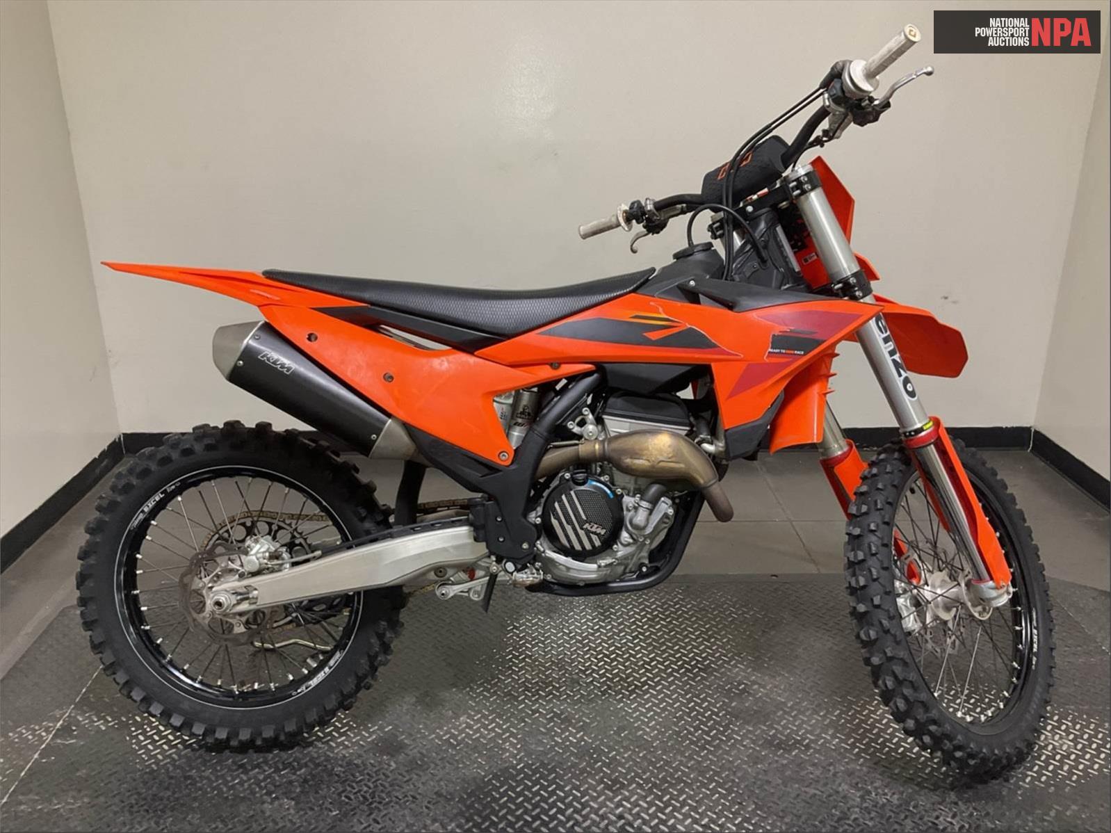 2025 KTM   (VIN: VBKSXK439SM167536)