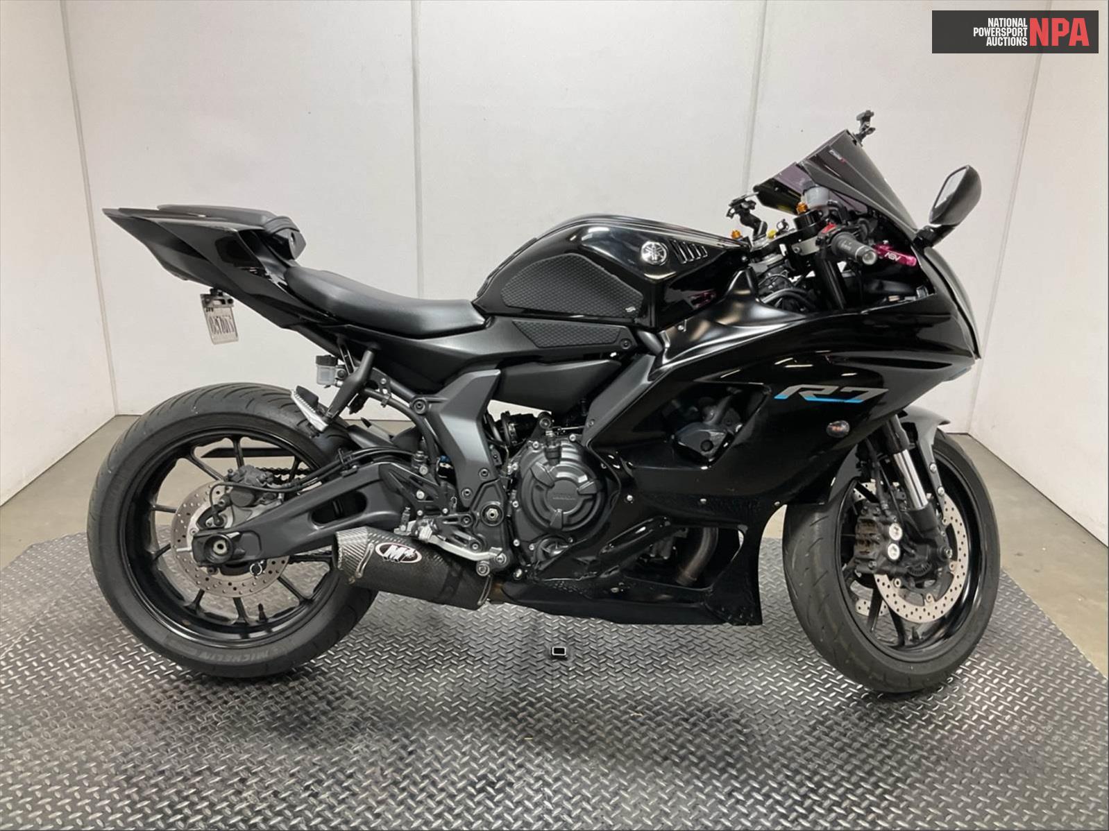2023 Yamaha   (VIN: JYARM38Y5PA001572)
