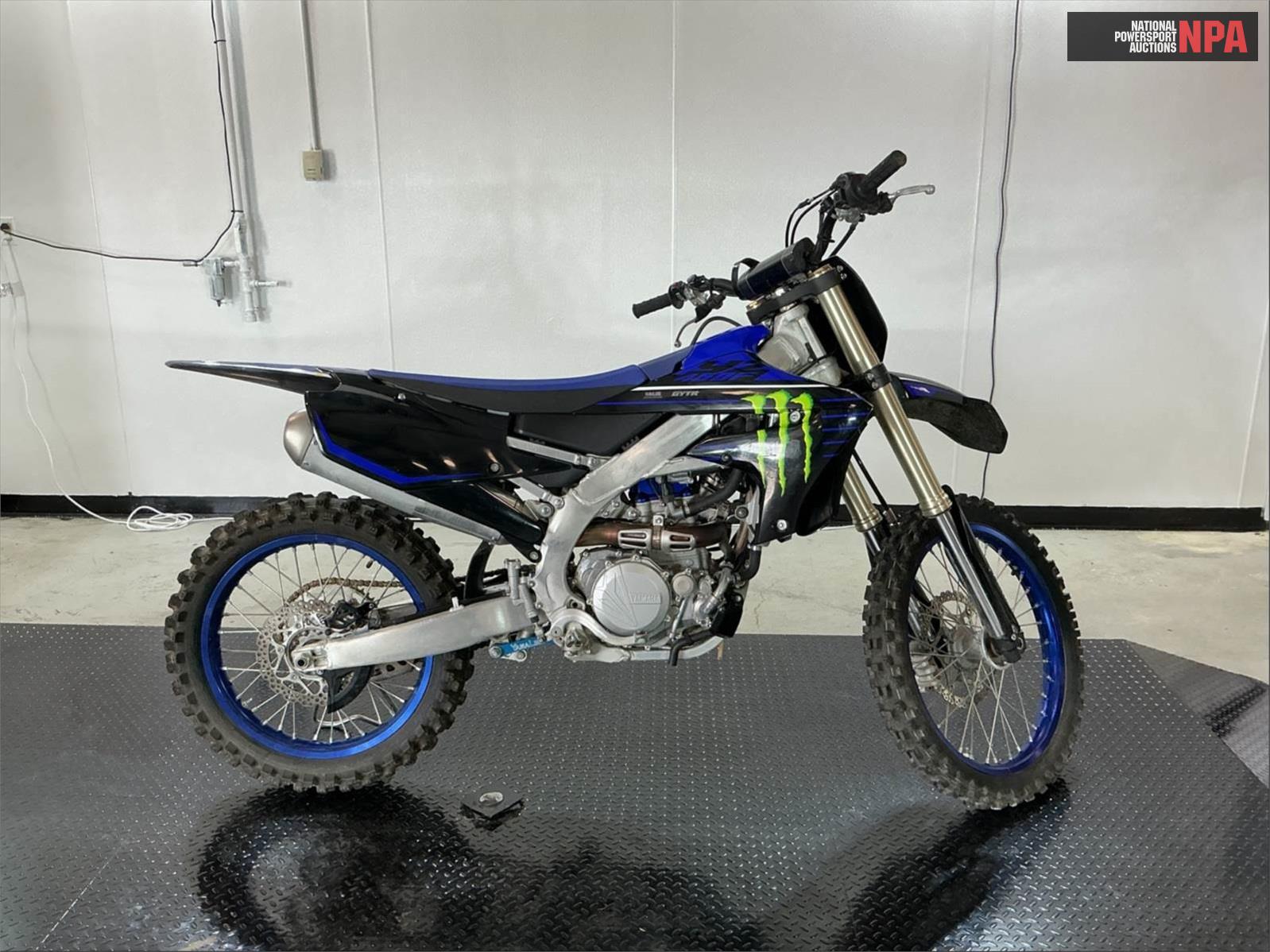 2022 Yamaha   (VIN: JYACJ26C2NA016396)