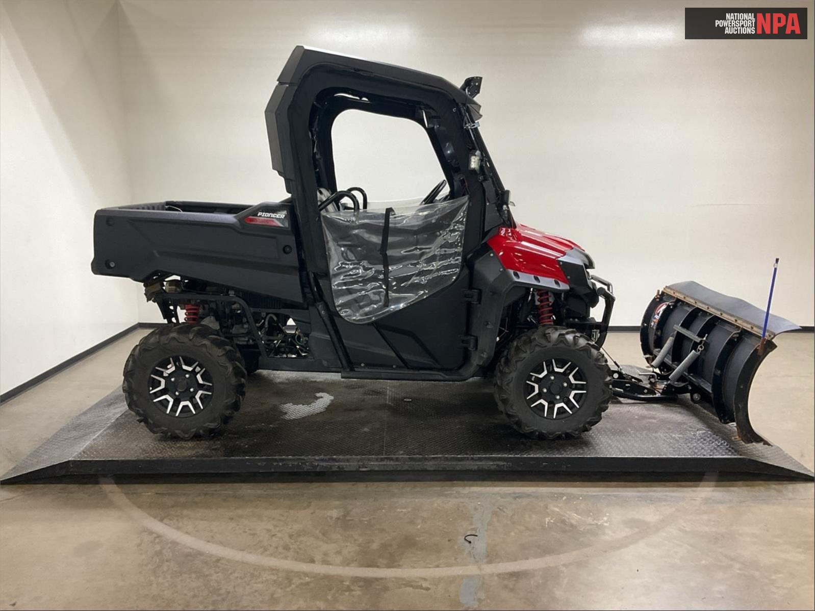 2021 Honda   (VIN: 1HFVE02E6M4701999)