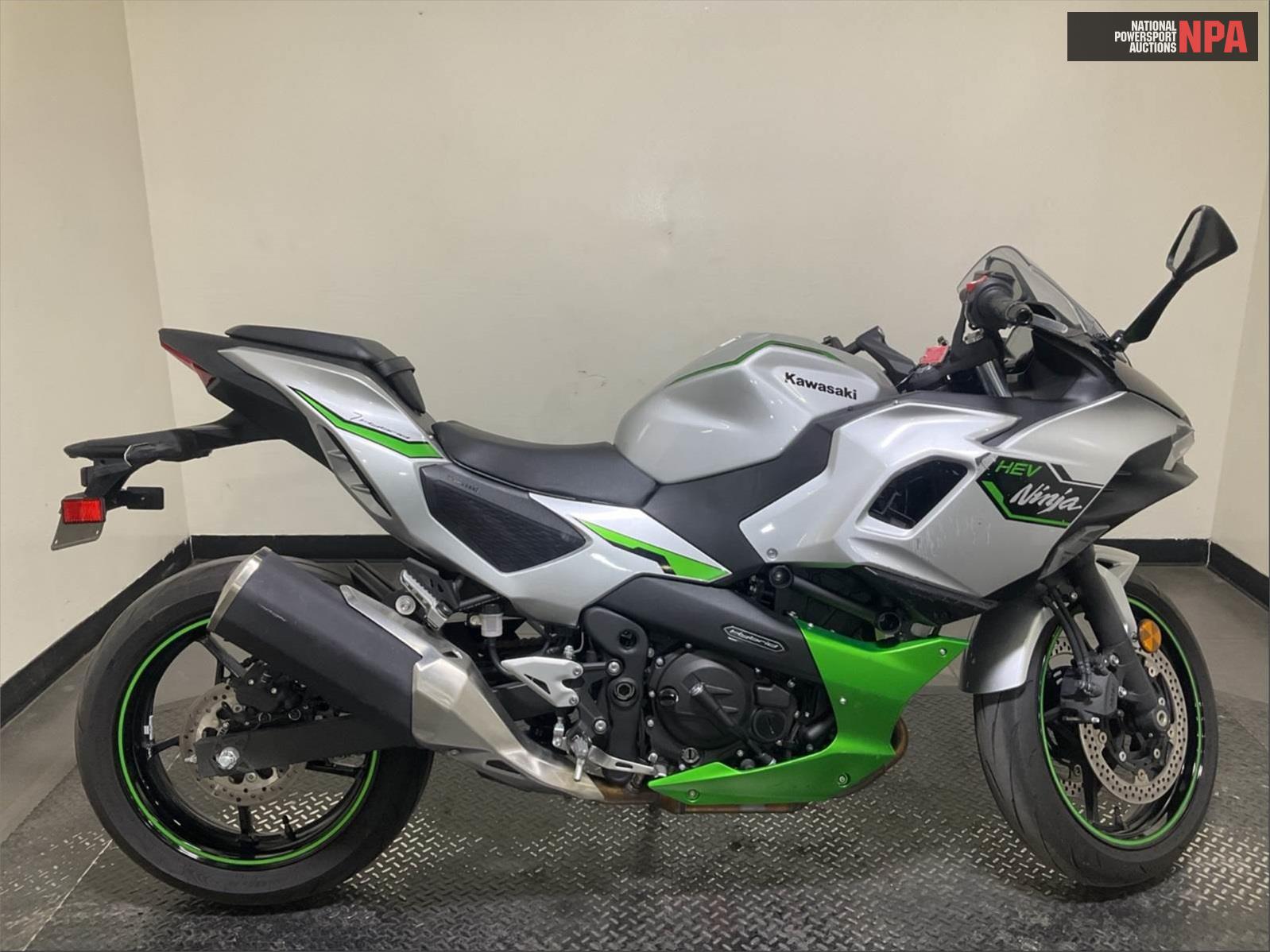 2024 kawasaki   (VIN: ML5CXGA16RDA00757)