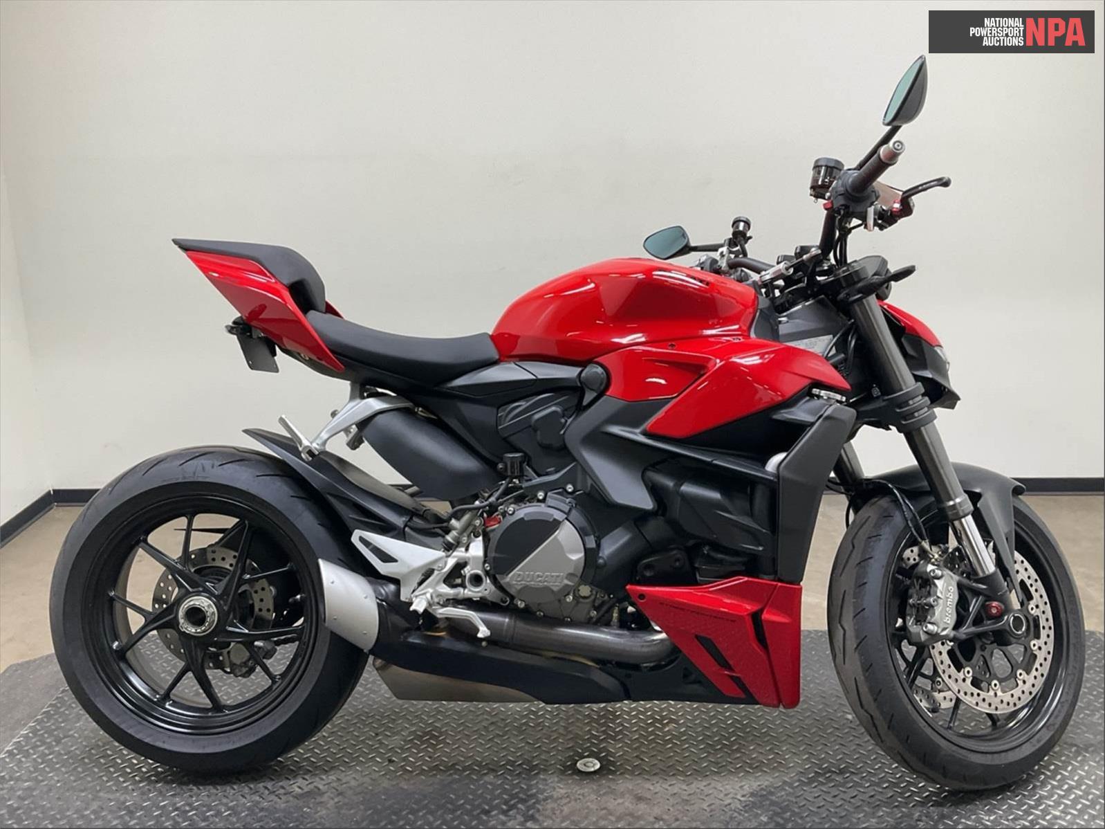 2025 ducati   (VIN: ZDMFAKYW5SB008893)