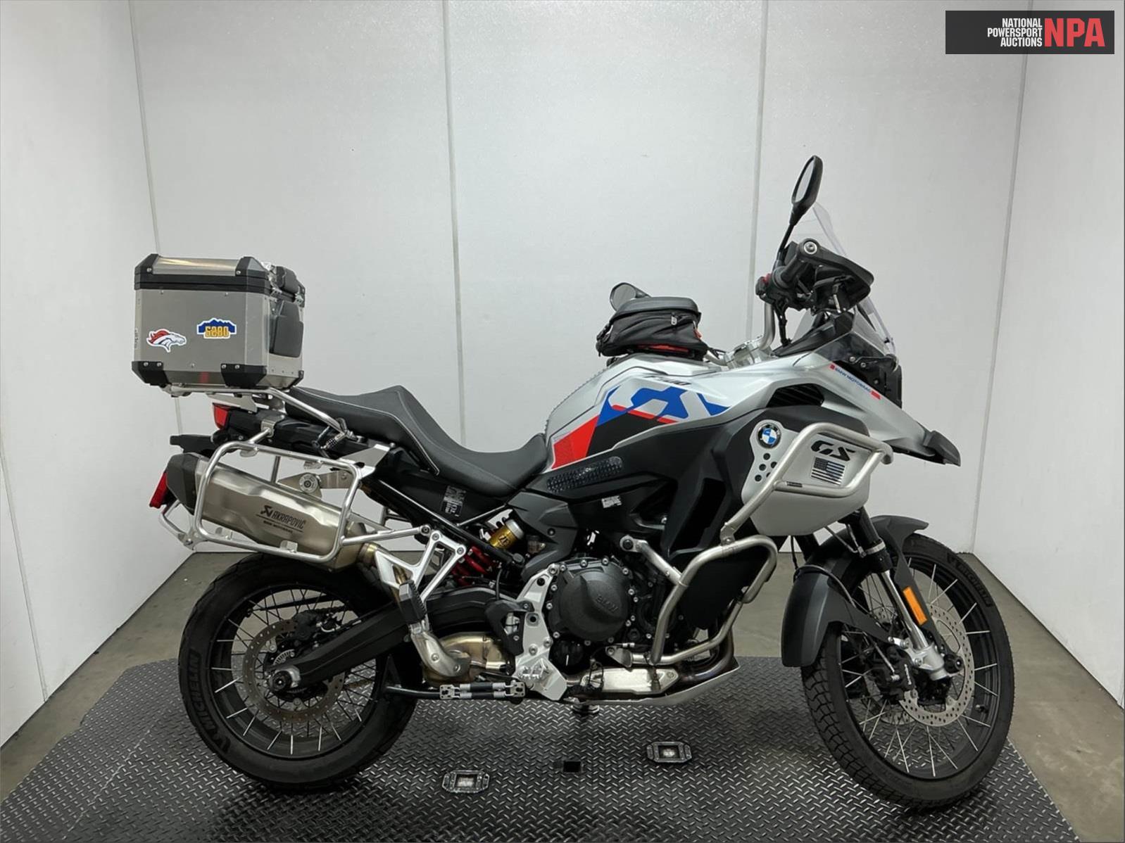 2024 BMW   (VIN: WB10K7308R6K17303)