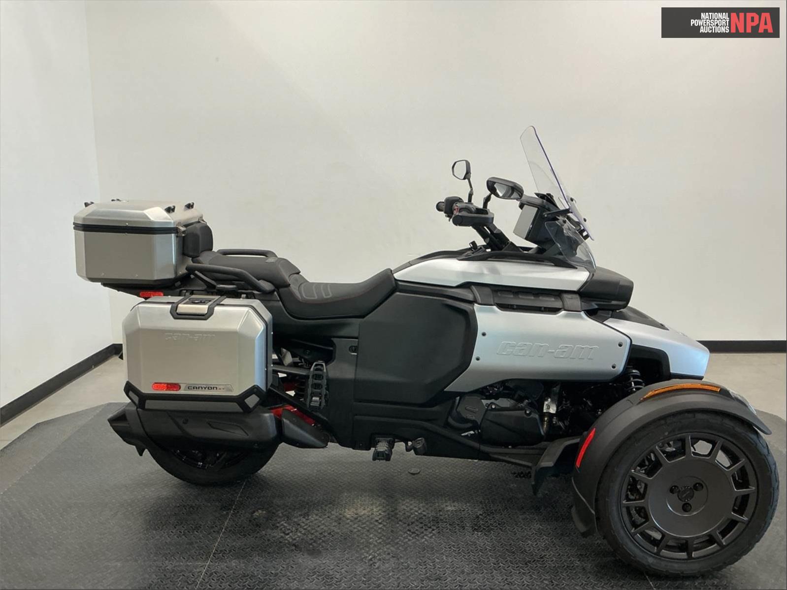 2025 can-am/ brp   (VIN: 2BXBLDD26SV000300)