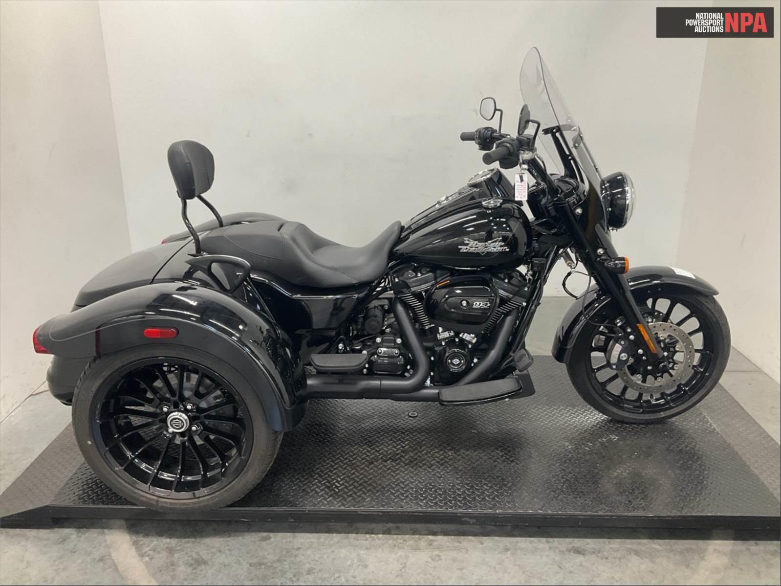2025 Harley-Davidson   (VIN: 1HD1MCP15SB855730)