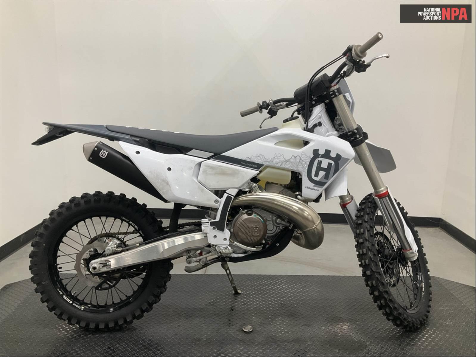 2025 husqvarna   (VIN: VBKUTK237SM305369)