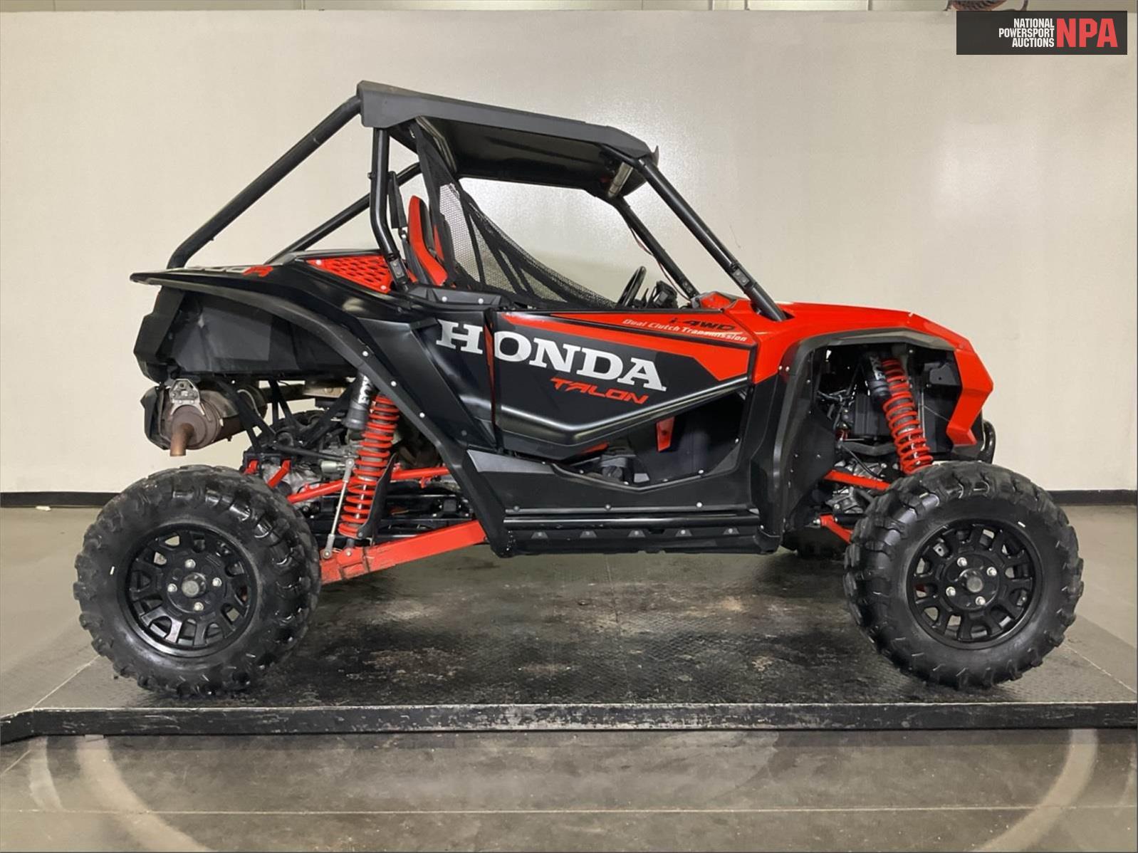 2022 Honda   (VIN: 1HFVE0548N4300488)