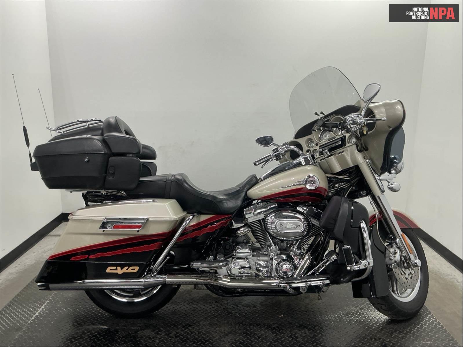2006 HARLEY-DAVIDSON FLHTCUSE 1HD1PRE166Y951205