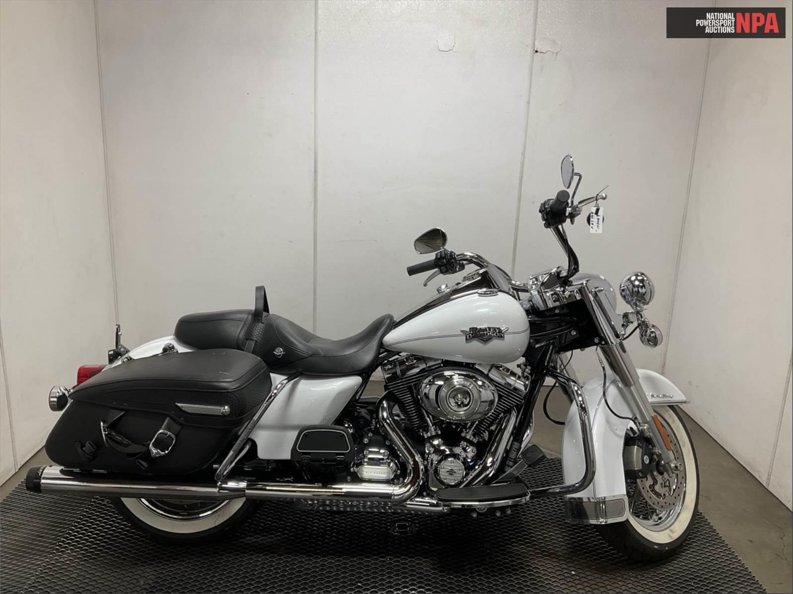 2012 HARLEY-DAVIDSON FLHRC ROAD KING CLSC SPORT_BIKE N/A