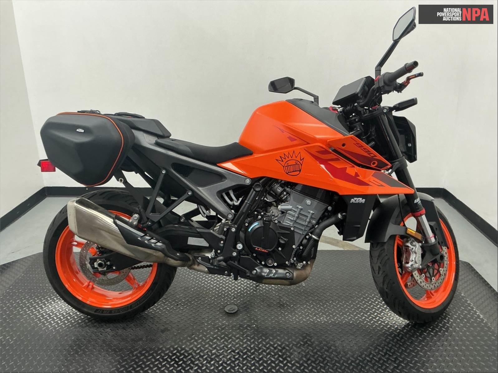 2024 KTM   (VIN: VBKTV9409RM998862)
