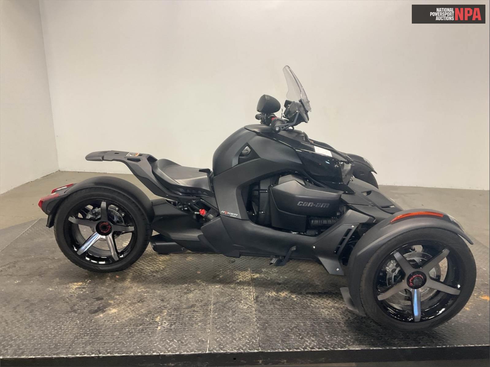 2024 can-am/ brp   (VIN: 3JB2JEG43RJ000701)