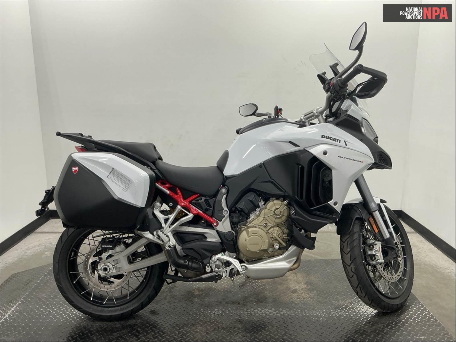 2024 ducati   (VIN: ZDMAALVW1RB016097)
