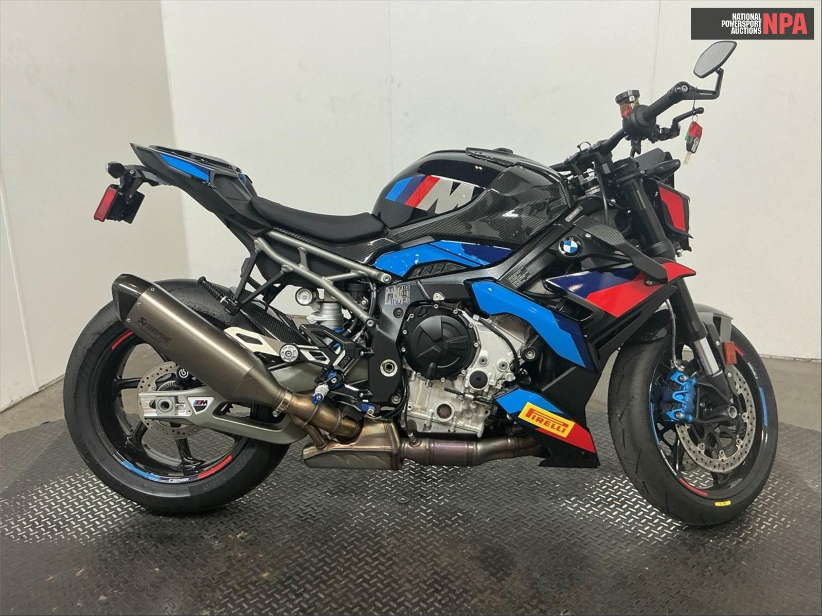 2026 BMW M1000R