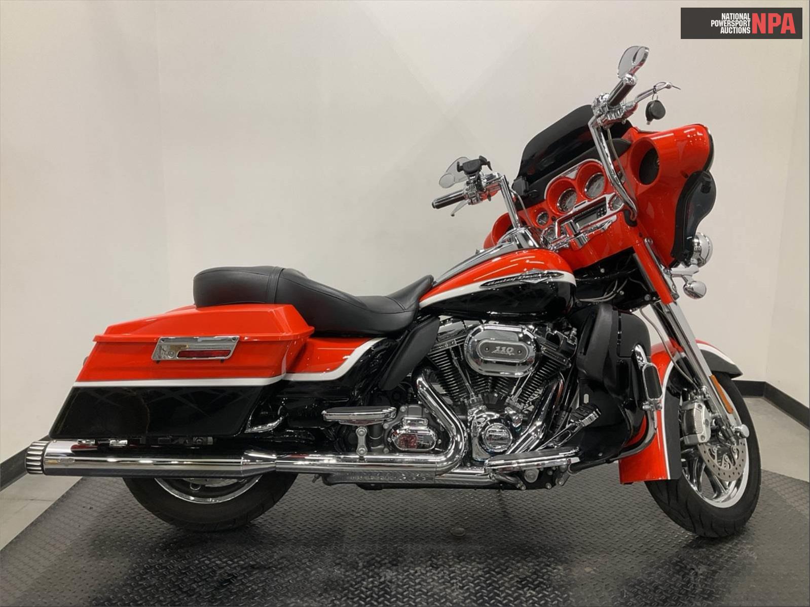 2012 HARLEY-DAVIDSON FLHTCUSE7 SCREAMIN EAGLE SPORT_BIKE N/A