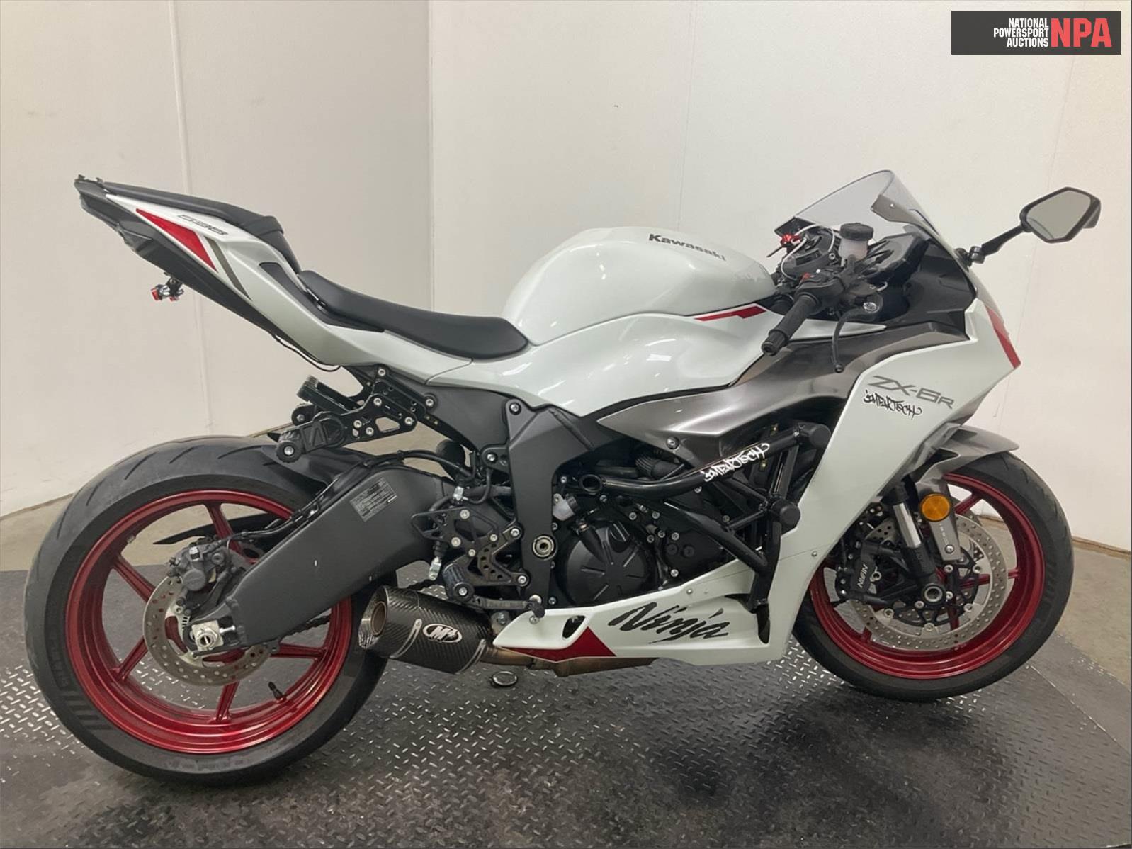 2024 kawasaki   (VIN: JKBZXJJ10RA008919)