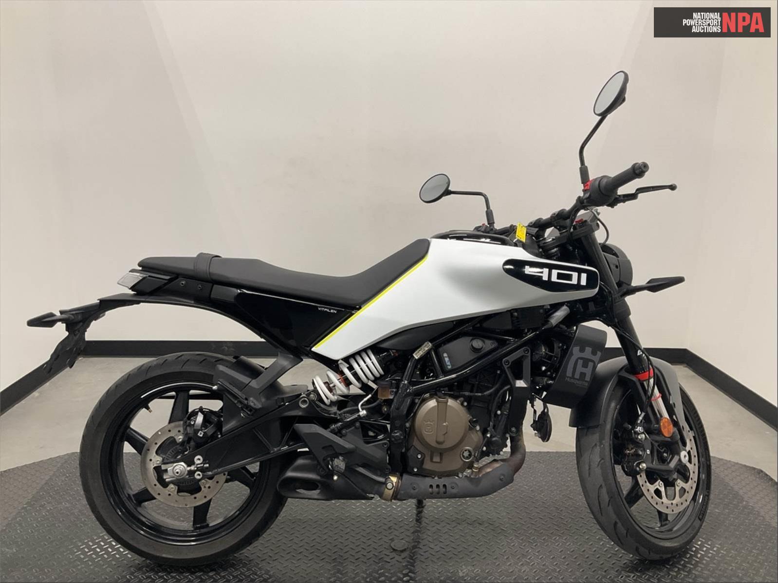 2024 husqvarna svartpilen  (VIN: MD2JUJ403RN208263)