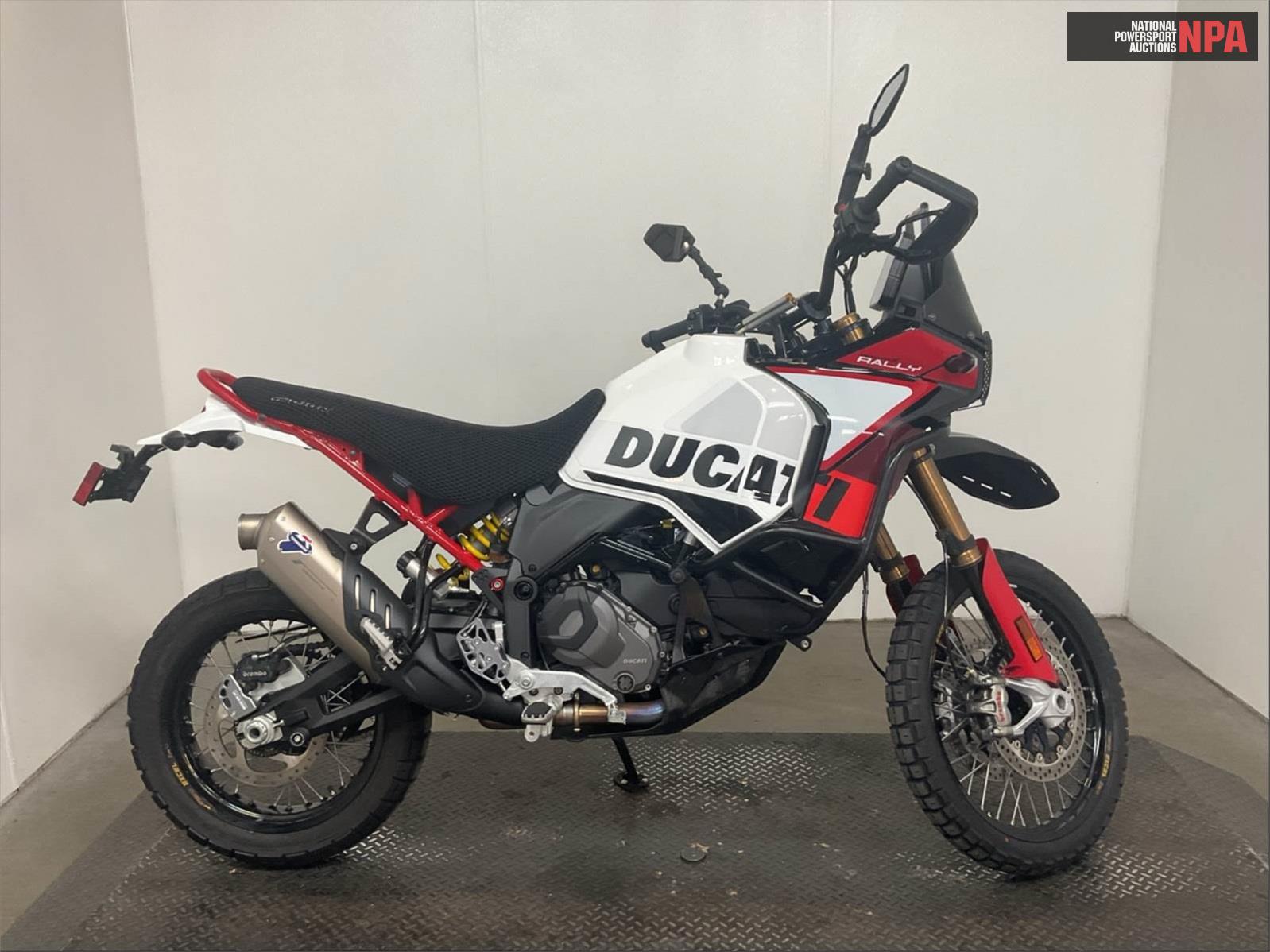 2025 ducati   (VIN: ZDMXANDT0SB012321)