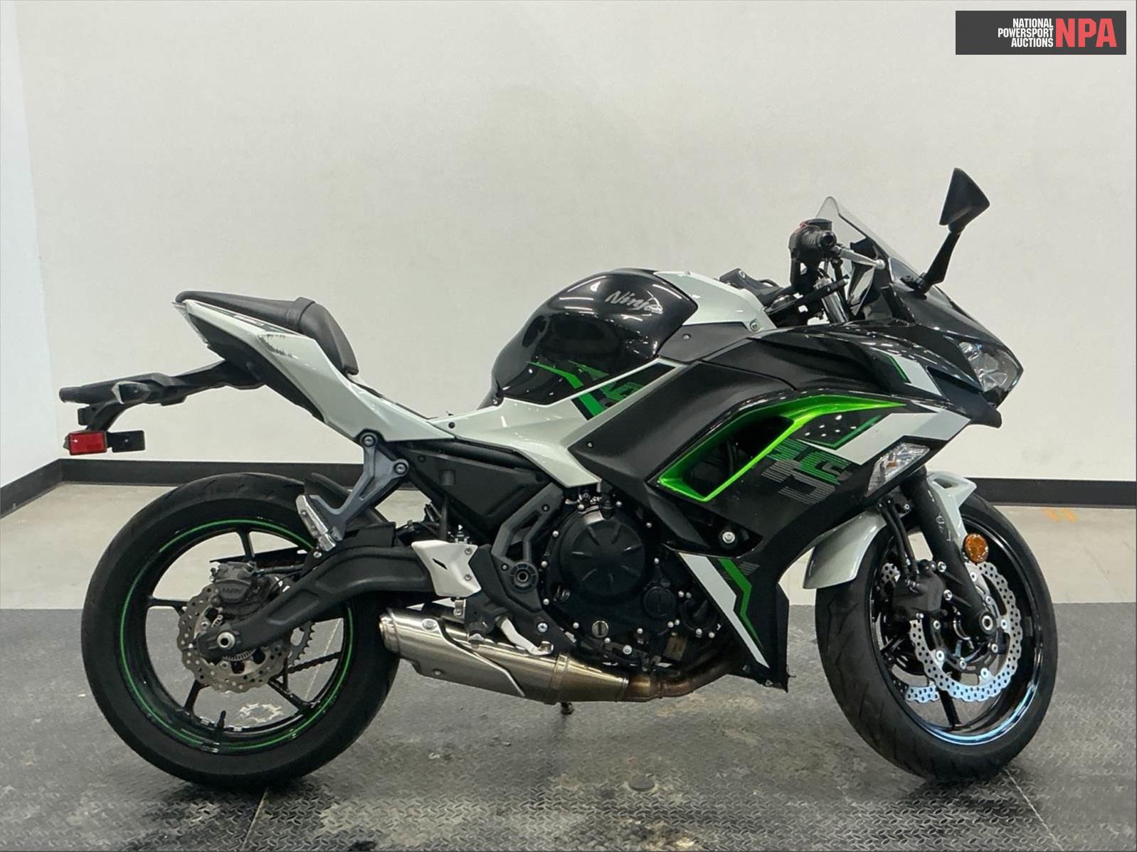 2022 kawasaki   (VIN: ML5EXEN13NDA74400)