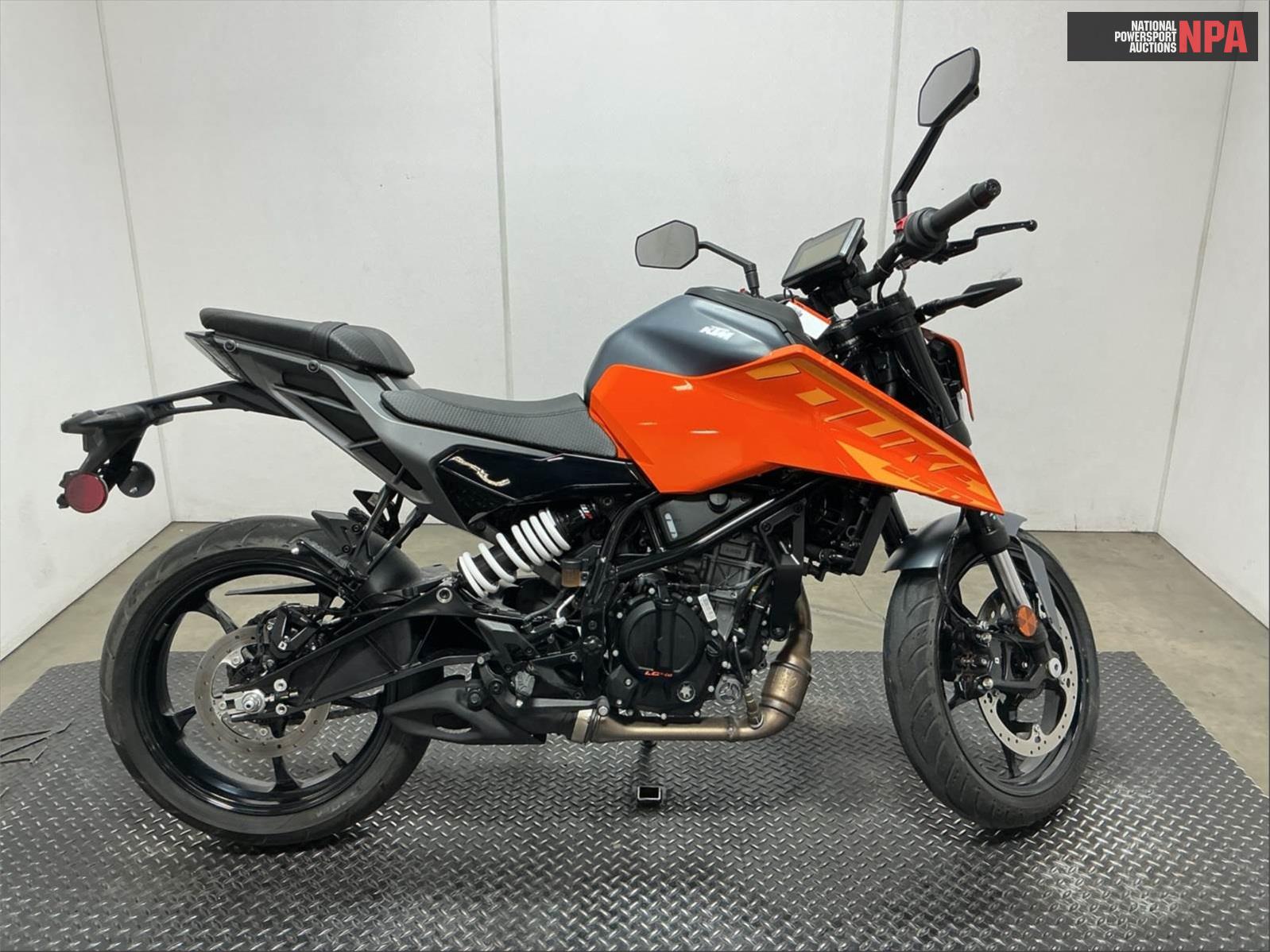 2024 KTM   (VIN: MD2JPE40XRN065715)