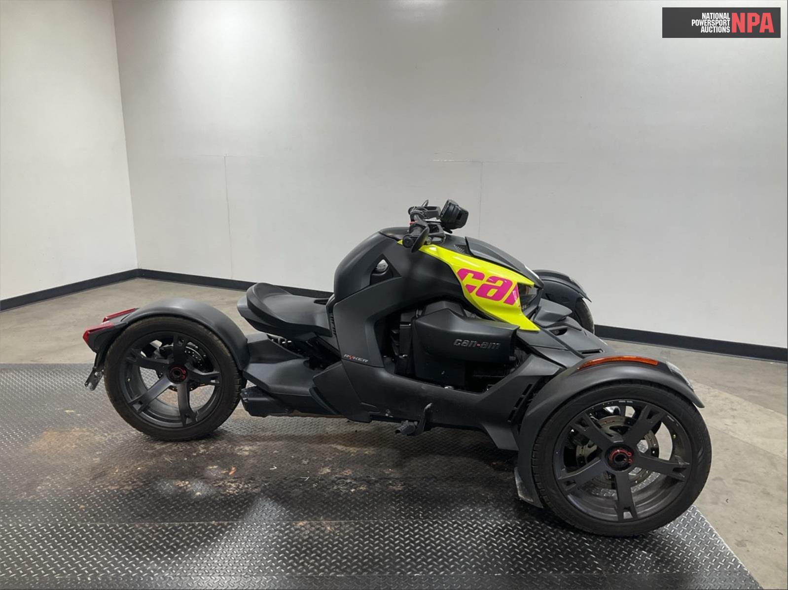 2022 can-am/ brp   (VIN: 3JB2FEF25NJ000999)