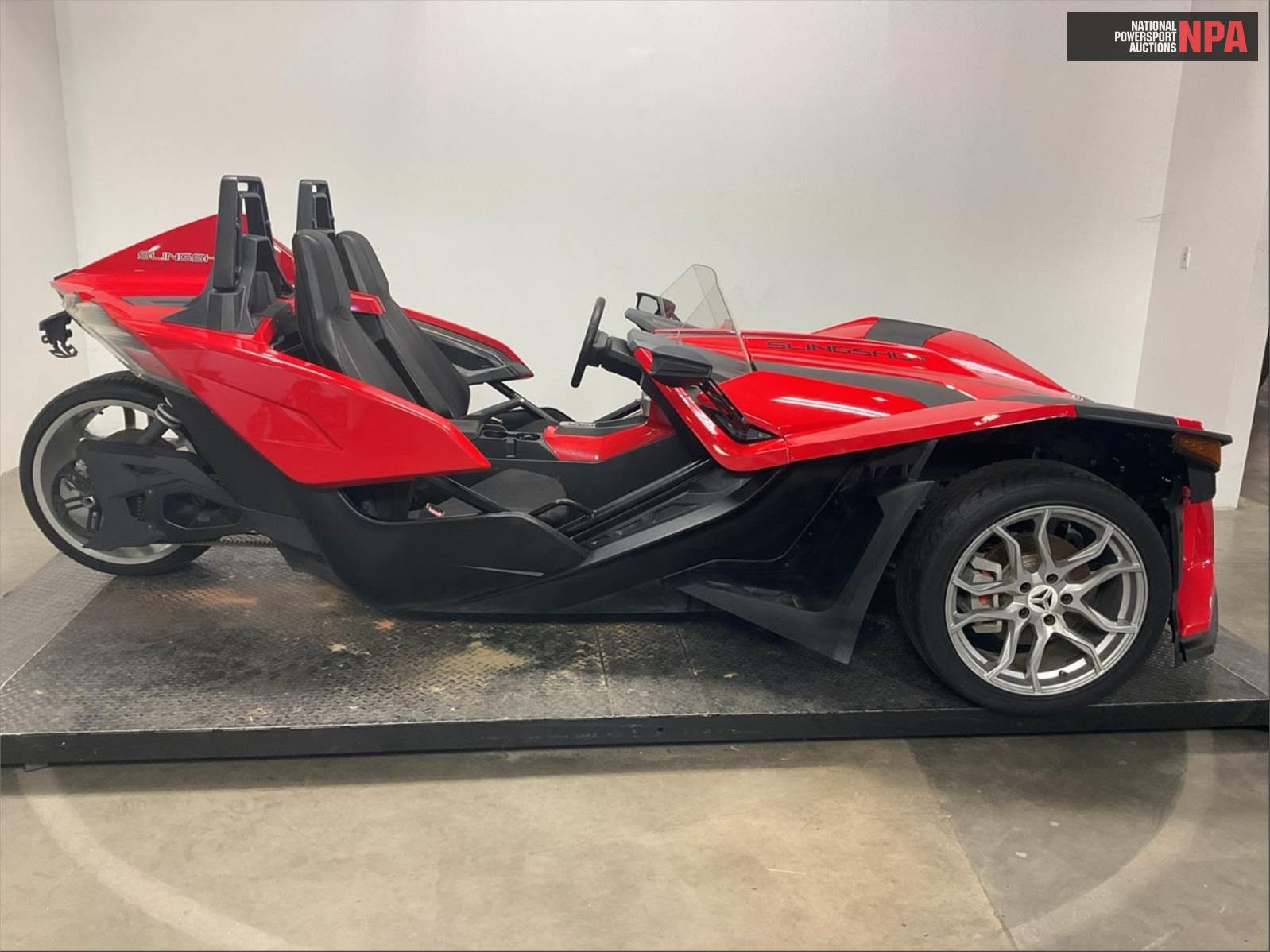 2021 polaris   (VIN: 57XAAPHD2M8142074)