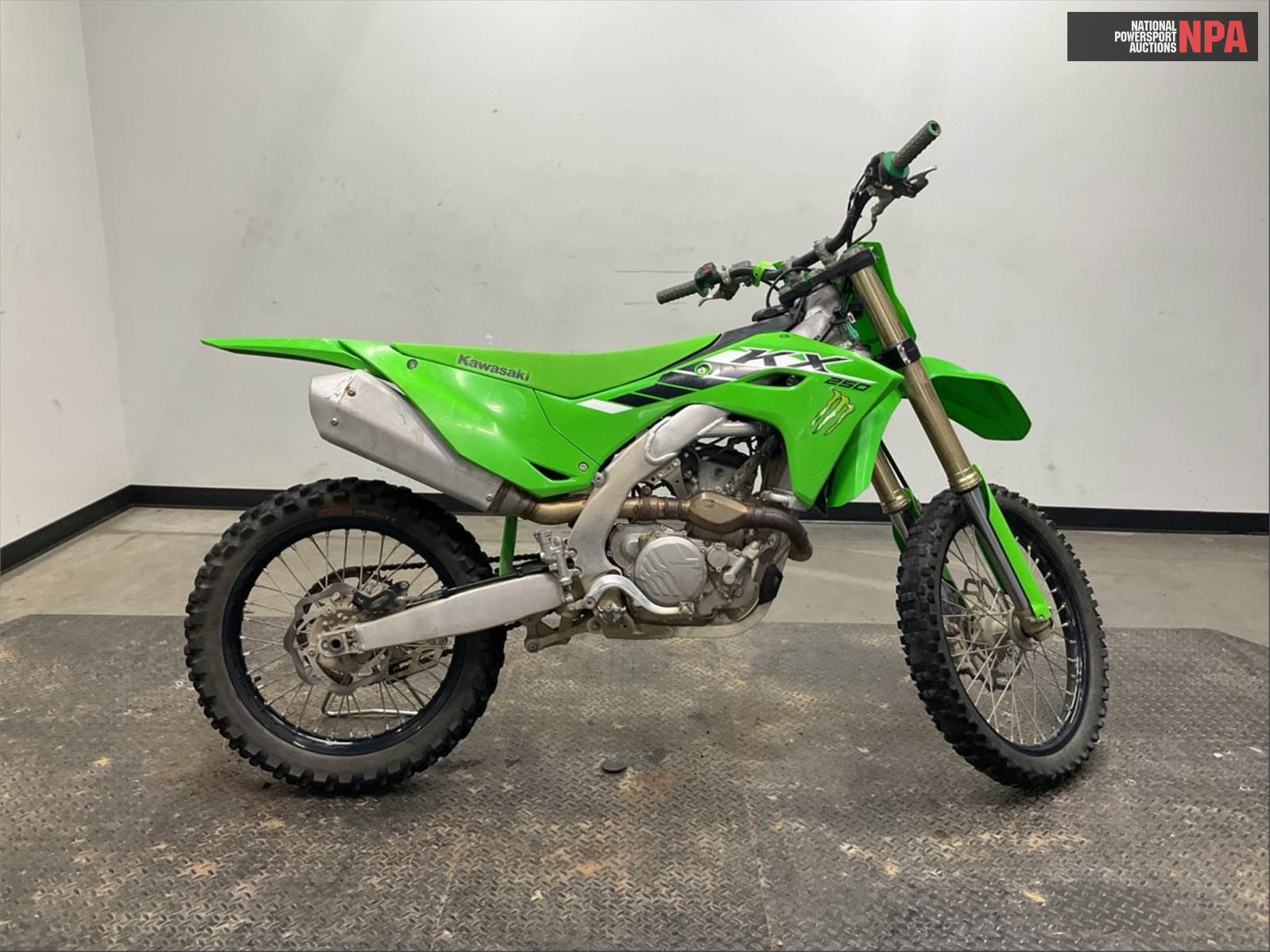 2025 kawasaki   (VIN: JKBKXTEC3SA000313)
