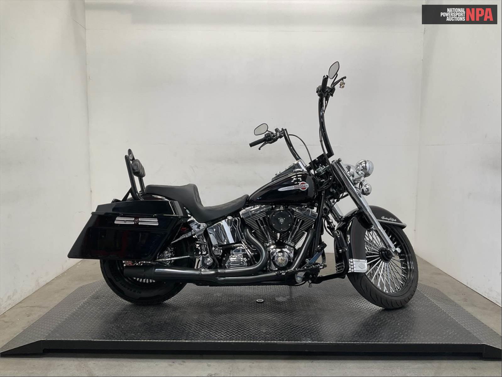 2002 HARLEY-DAVIDSON FLSTC HERITAGE SOFTAIL CLASSIC SPORT_BIKE N/A
