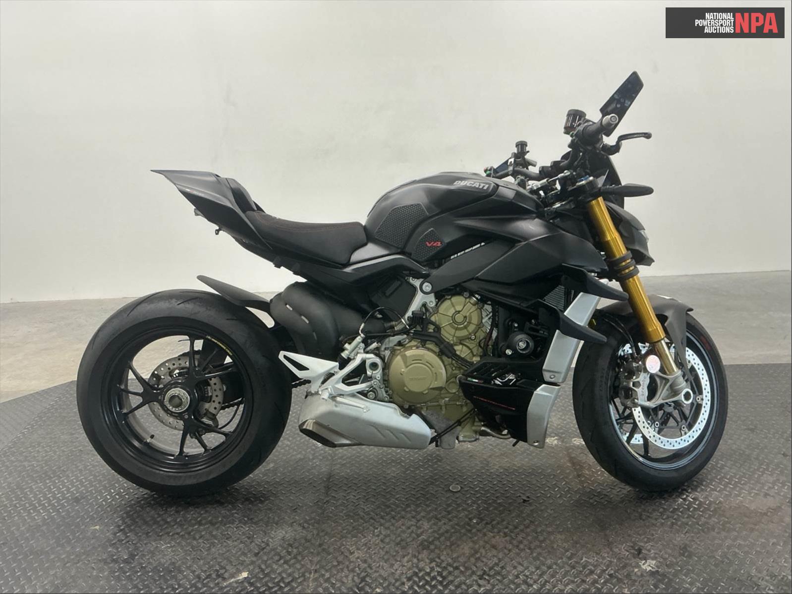 2021 ducati   (VIN: ZDMFAKNW5MB005936)