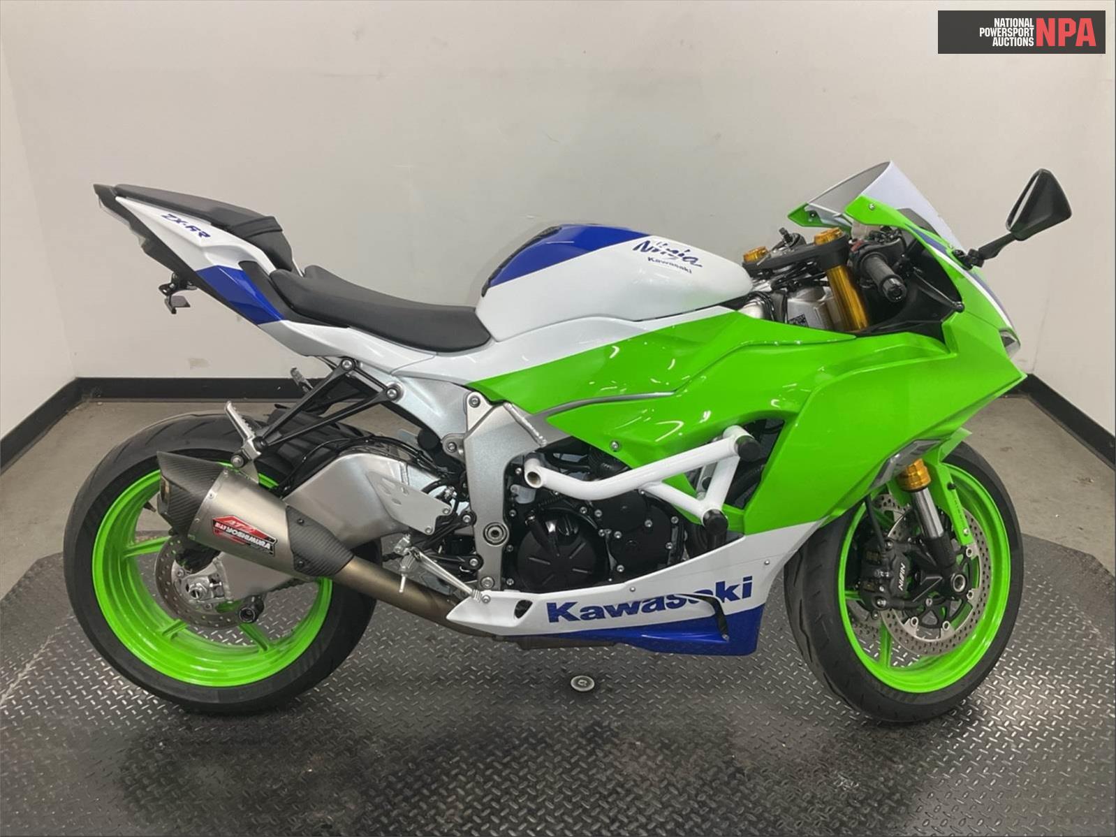 2024 kawasaki   (VIN: JKBZXJJ18RA007873)