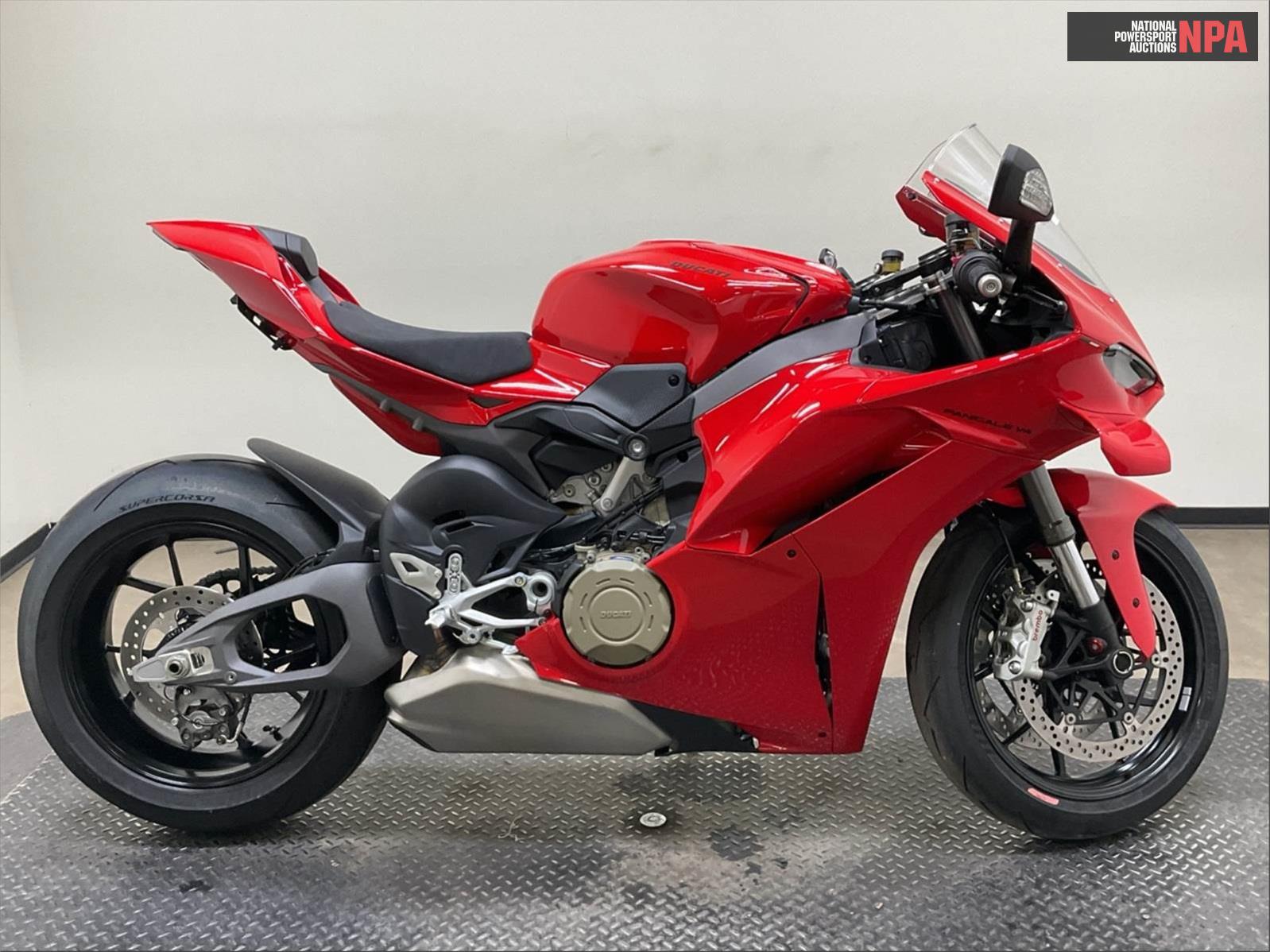 2025 ducati   (VIN: ZDMDAG6WXSB002112)